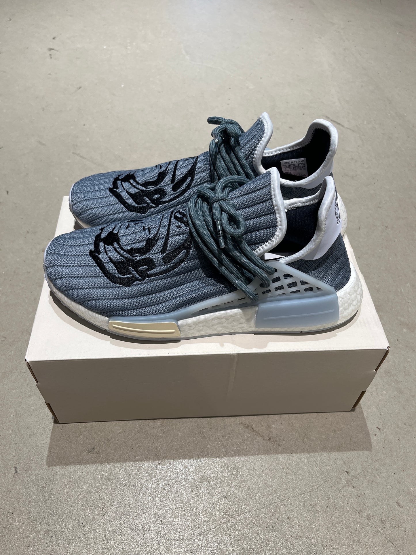 adidas HU NMD BBC Grey/Blue 41 1/3