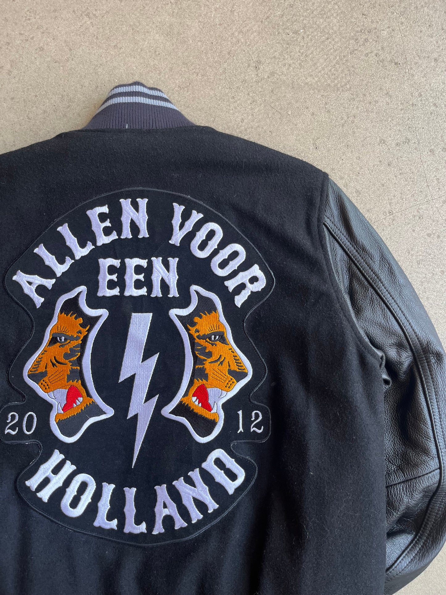Nike A.V.E (Allen Voor Een) Precint 9 Destroyer Jacket M