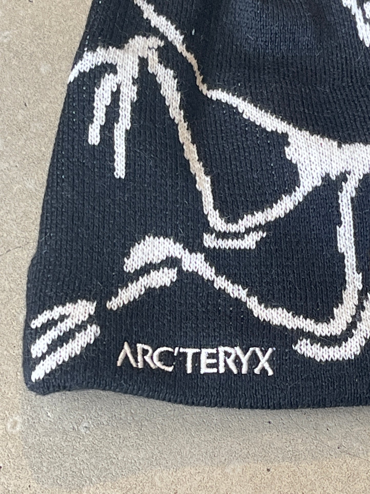 Arc'Teryx Beanie Bird Head Logo Black