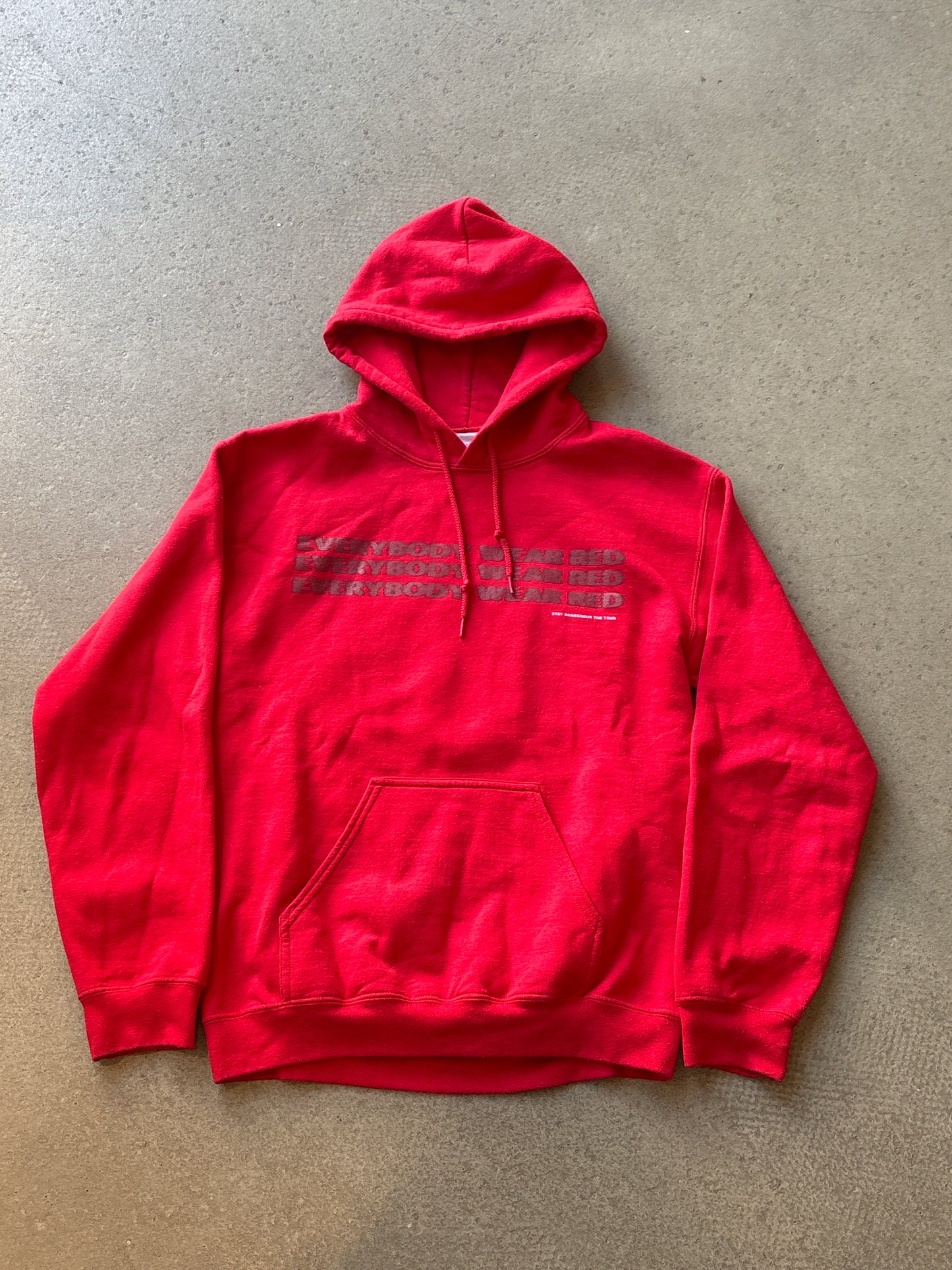 YG Everybody Wears Red United States Tour Hoodie S