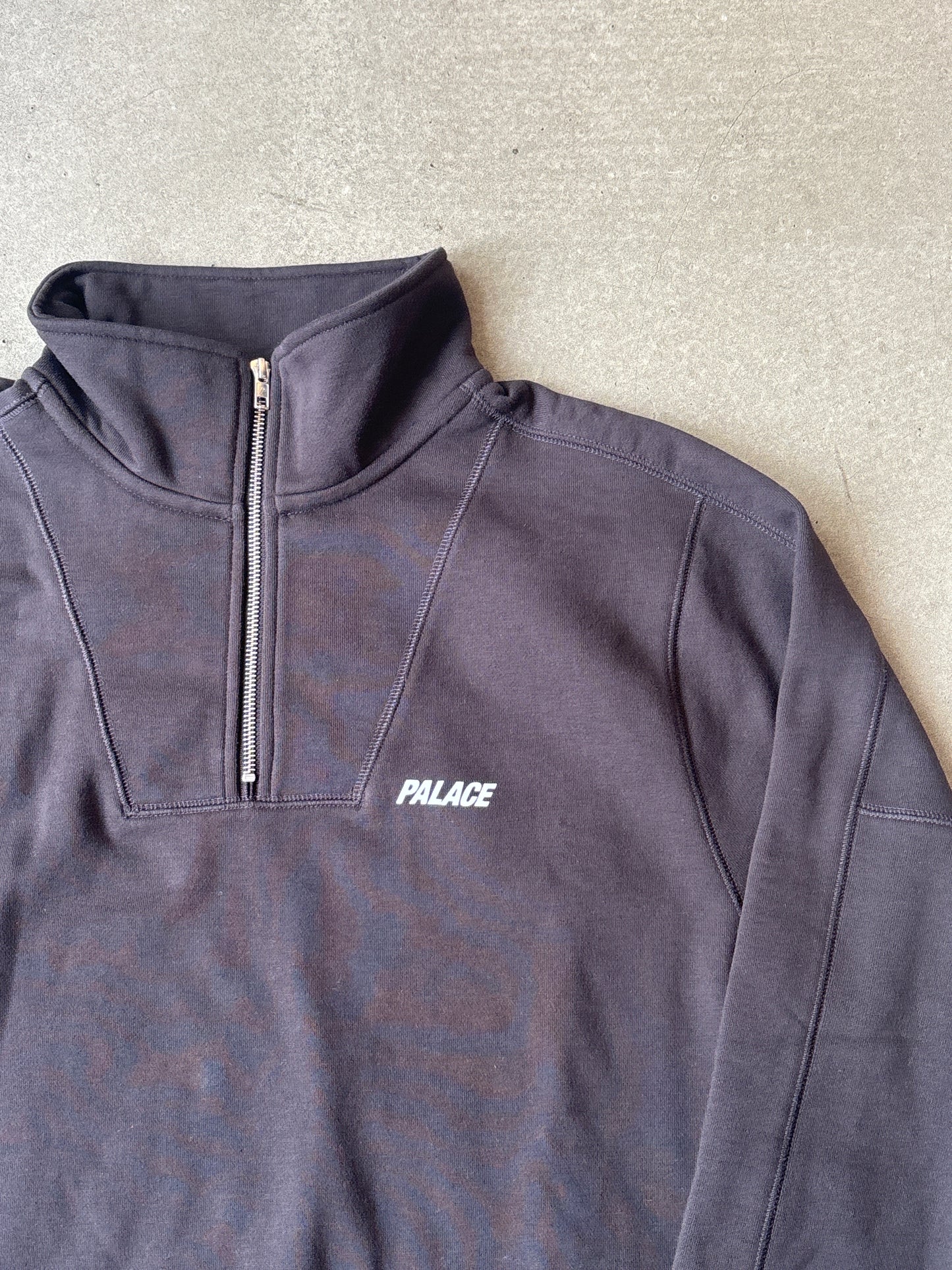 Palace P-Funnel Black M