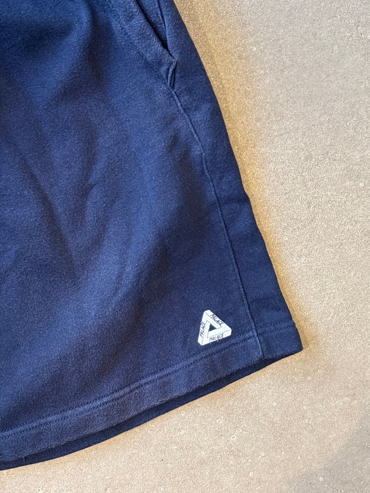 Palace Navy Shorts XL