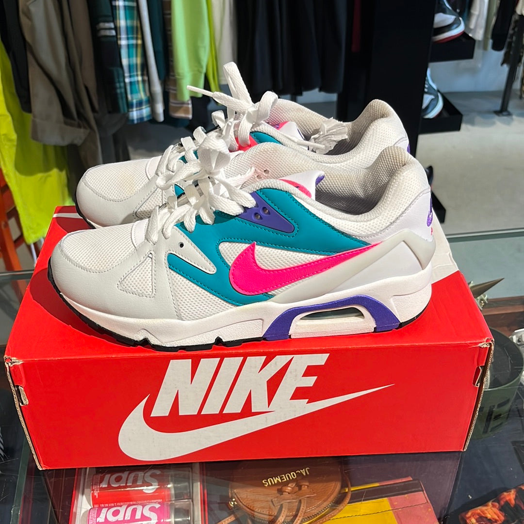 nike zoom structure triax