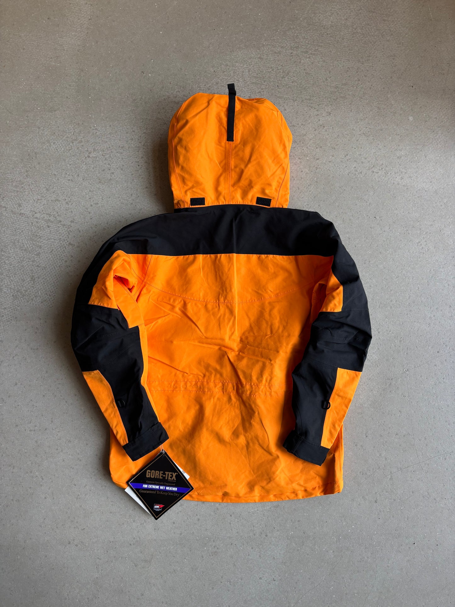 Mountain Hardwear Gore-Tex Jacket L