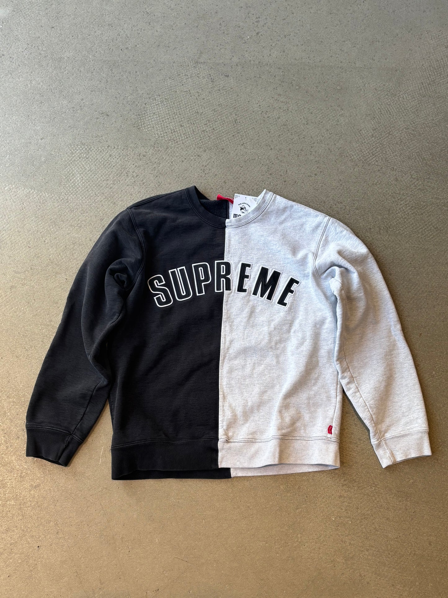 Supreme Split Crewneck Sweatshirt Black M