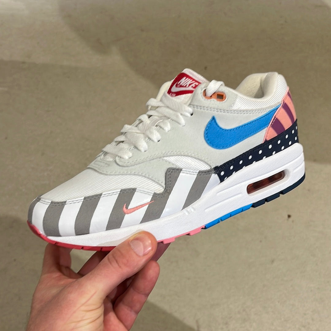 Nike on sale 1 parra