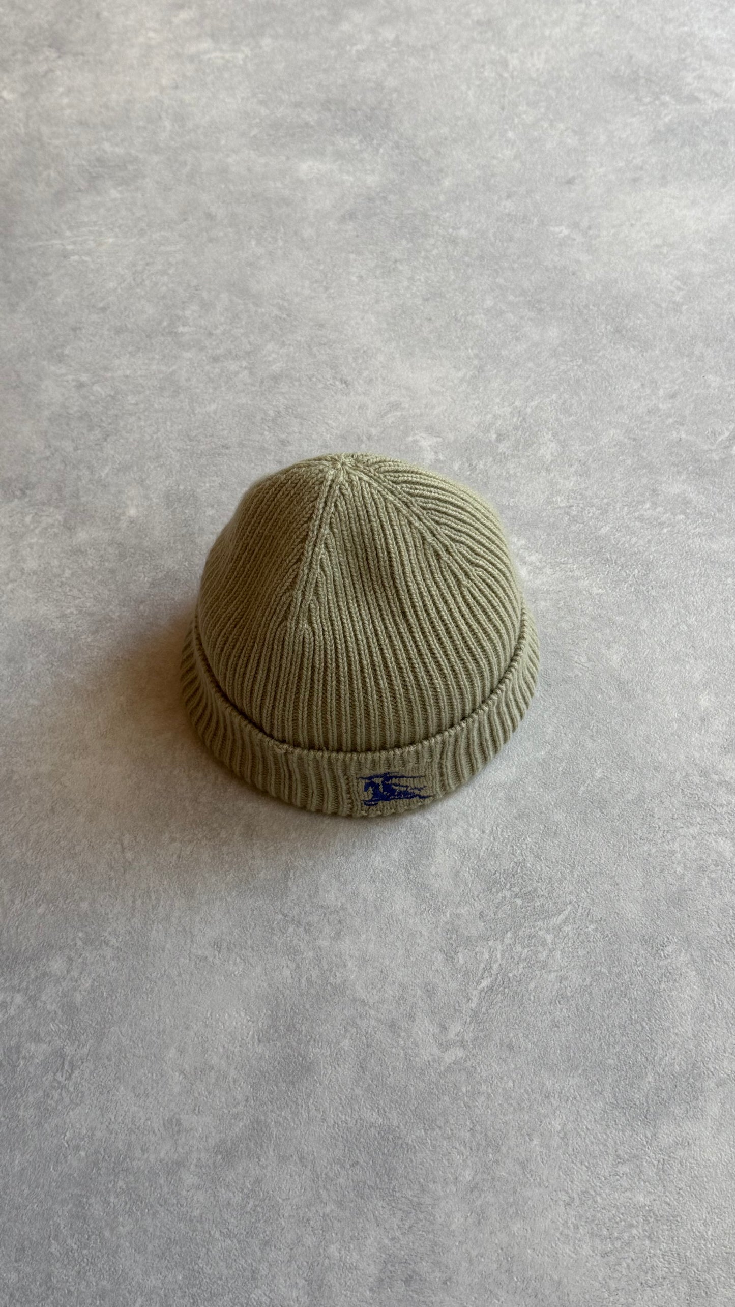 Burberry ribbed cashmere beanie Beige