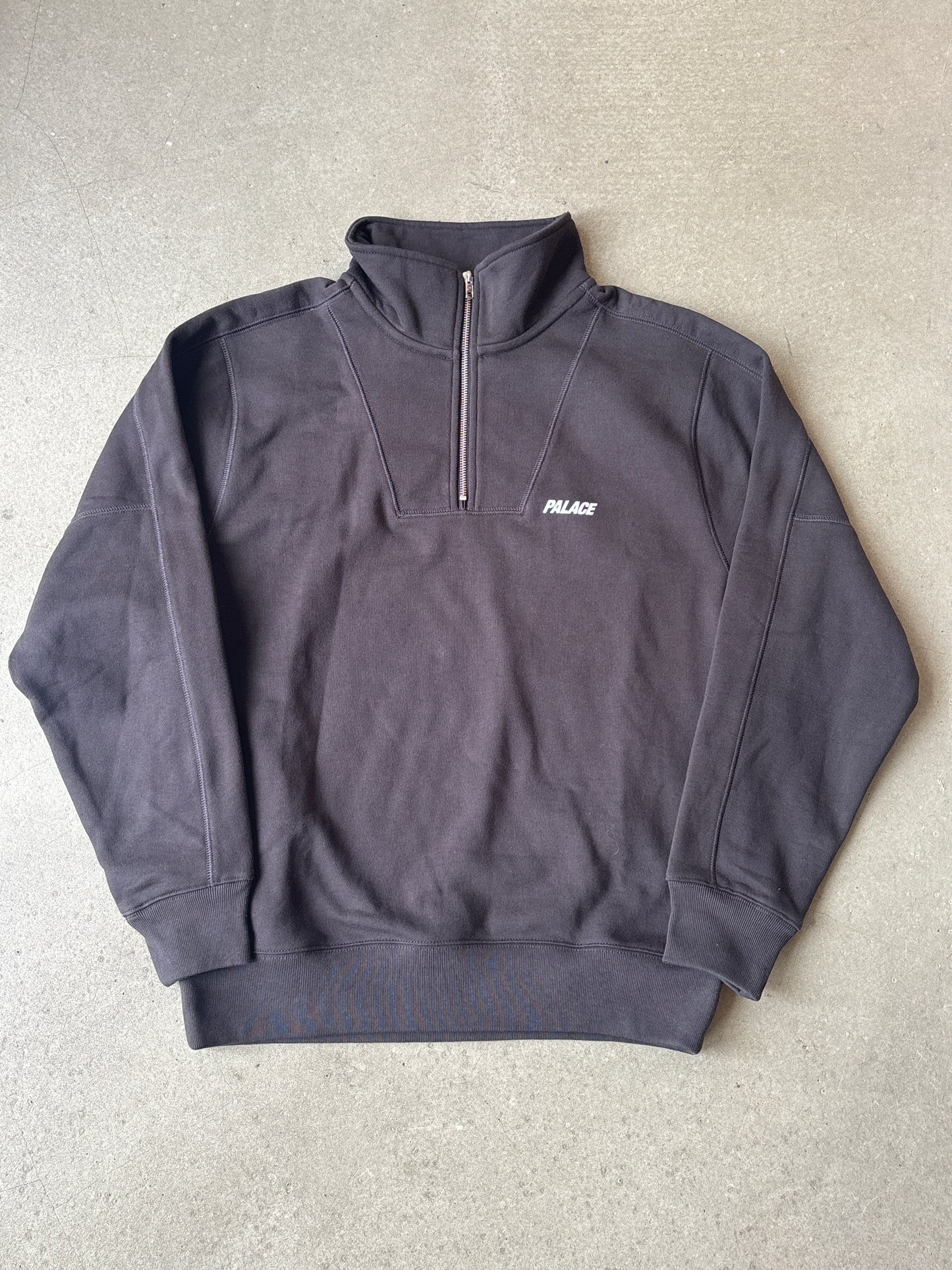 Palace P-Funnel Black M