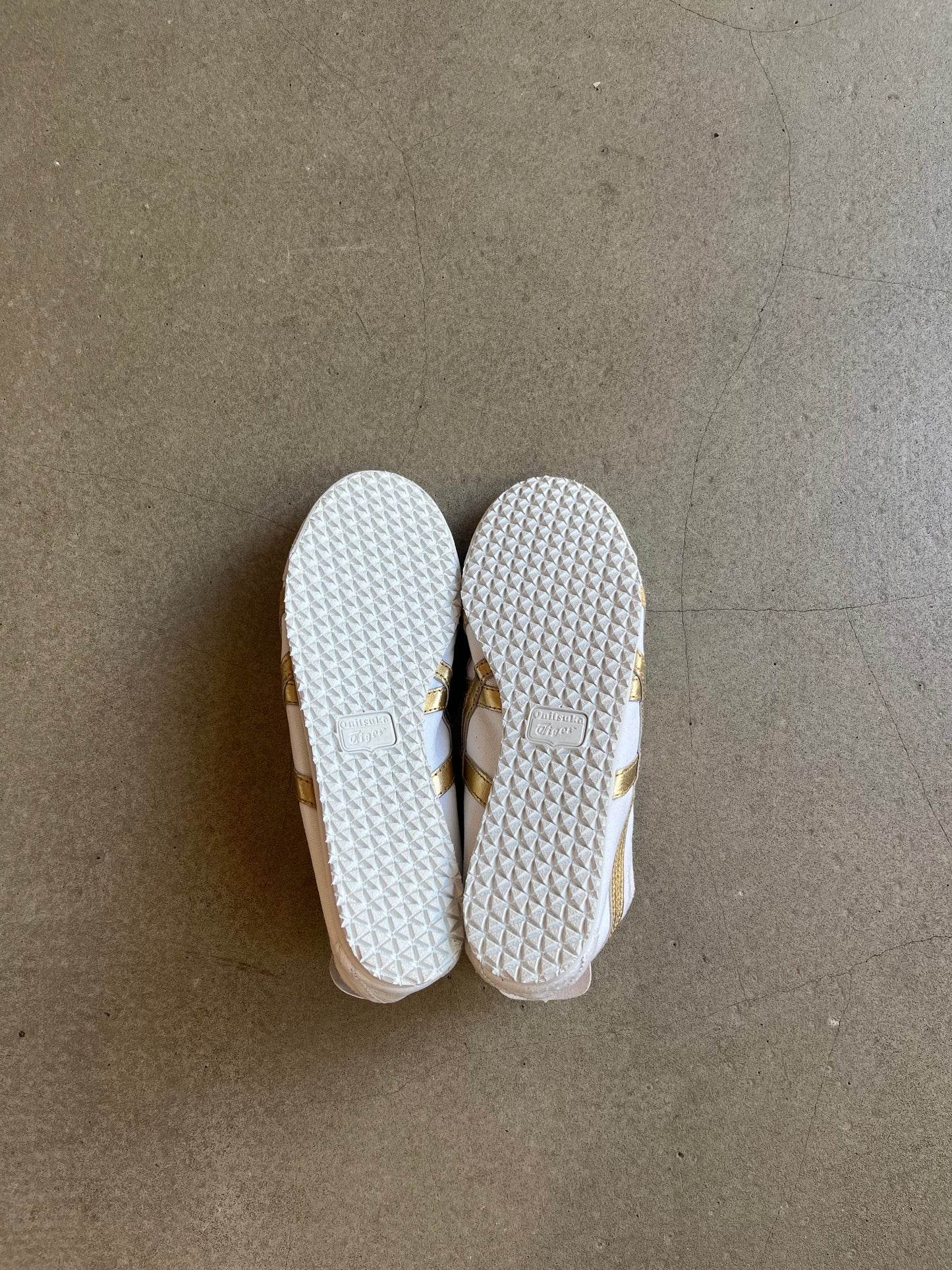 Onitsuka Tiger MEXICO 66 Slip-on White 41.5
