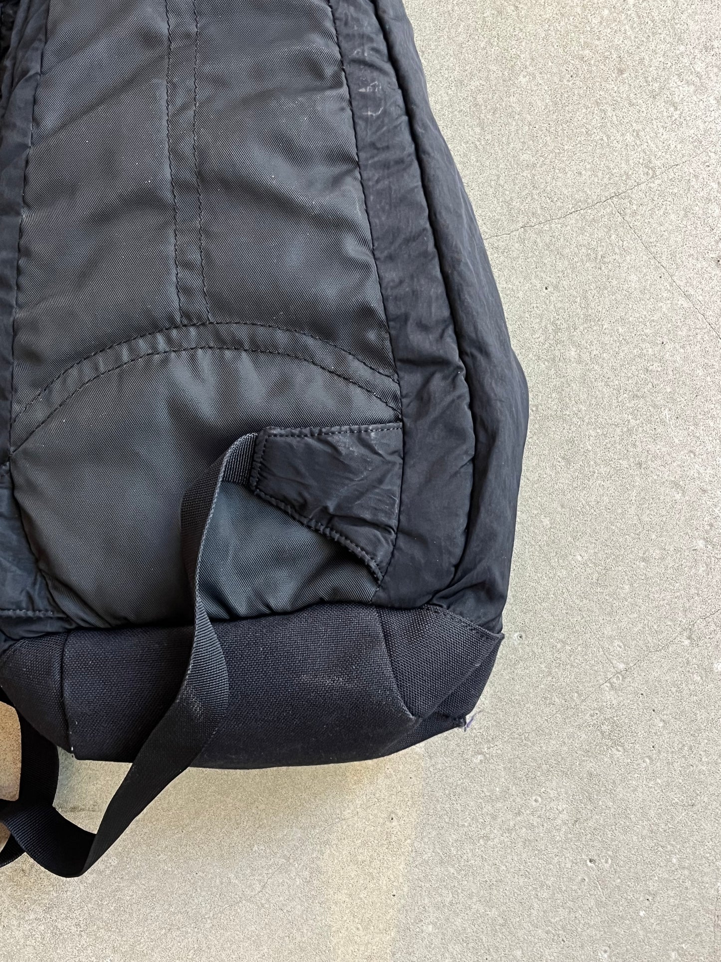 Stone Island Nylon Slingbag Black