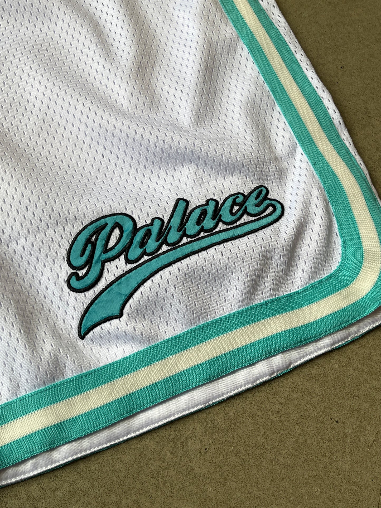 Palace MVP Short White Small