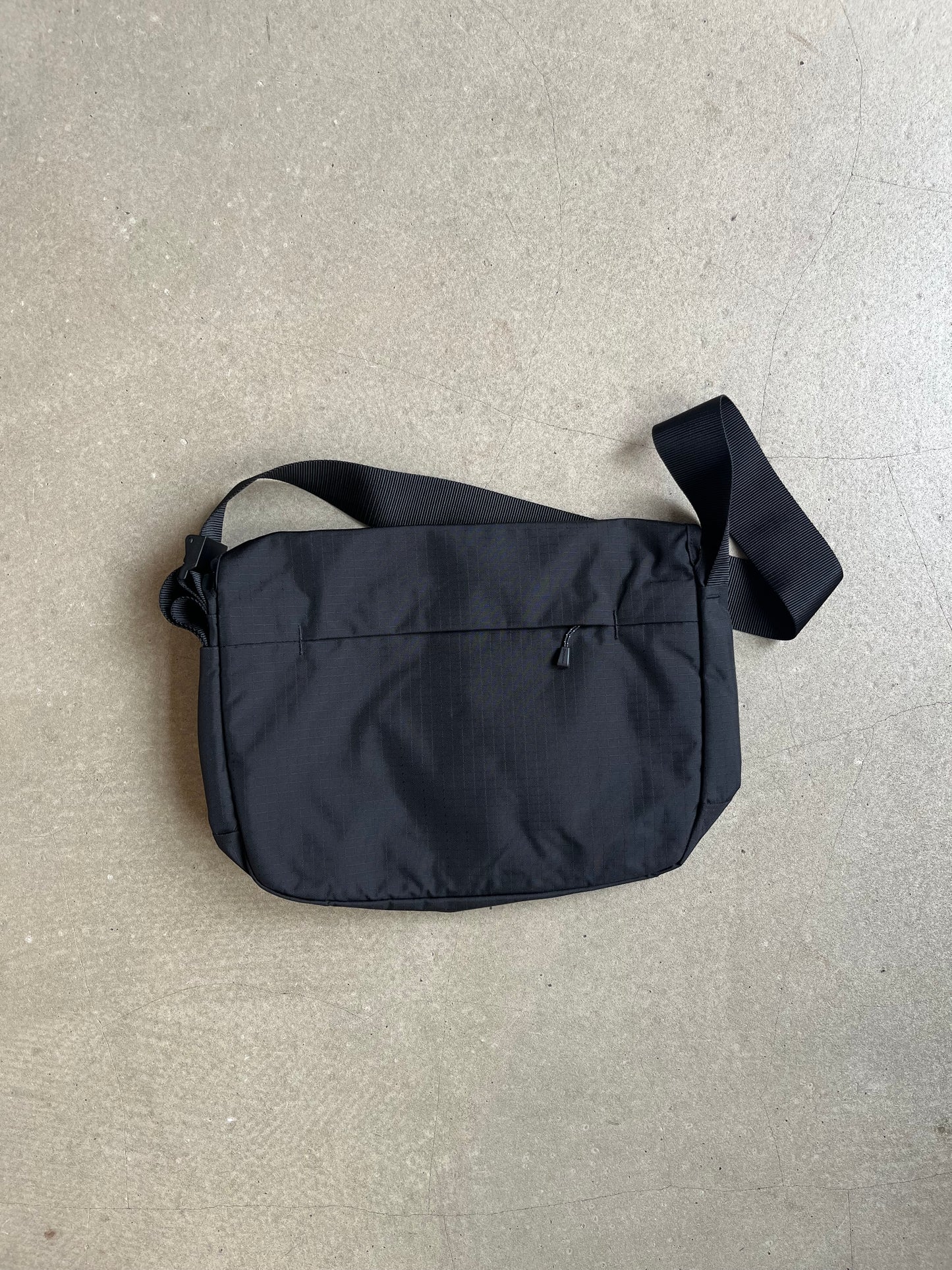 Mont-bell Bernina Flap Shoulder M