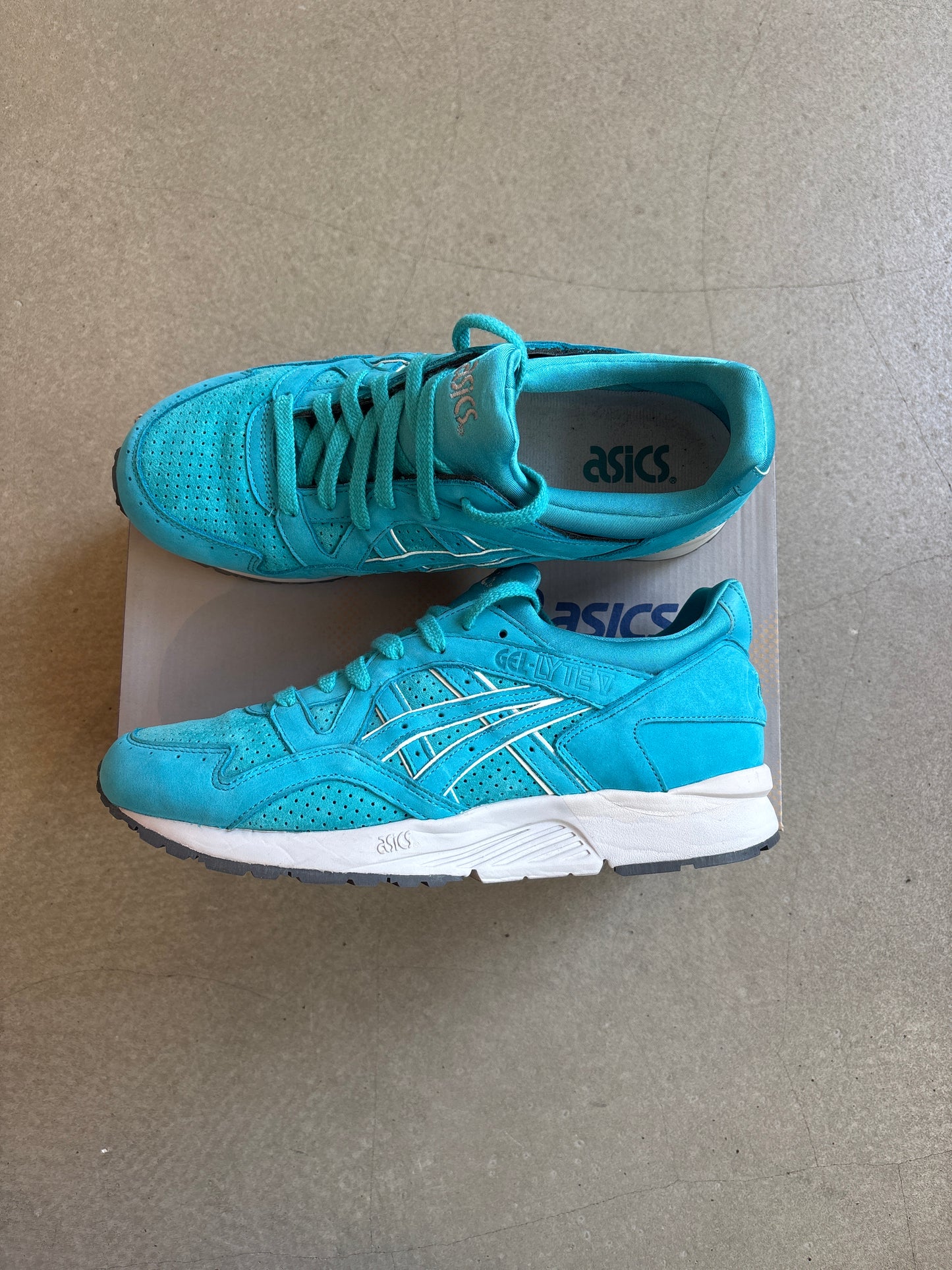ASICS Gel-Lyte V Ronnie Fieg Sage 41.5