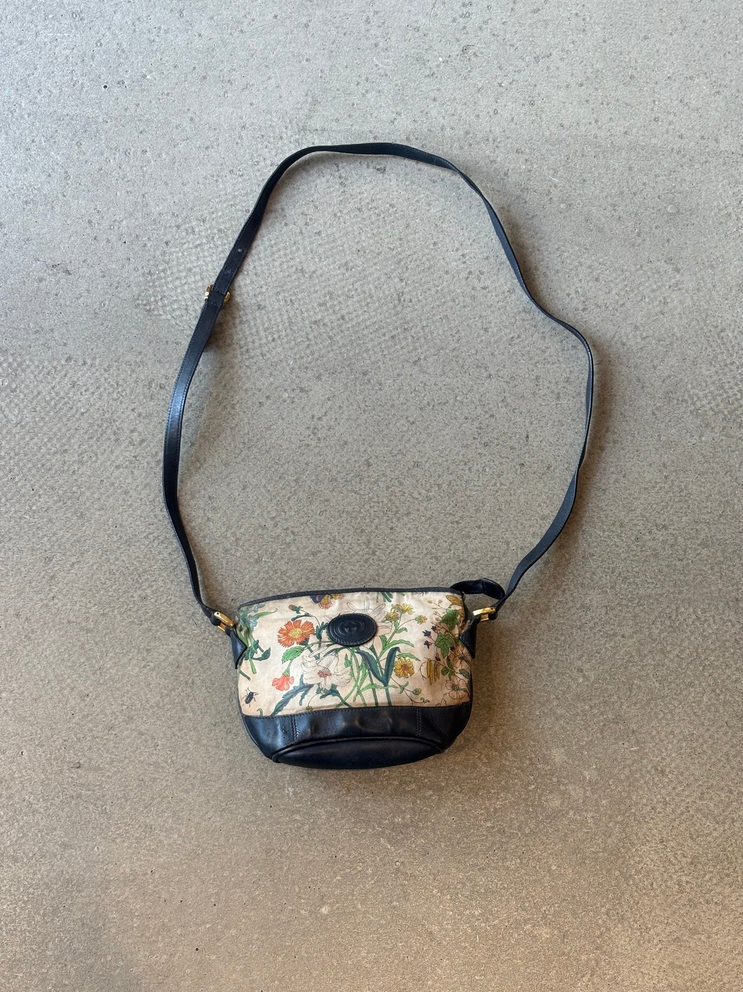 Vintage Gucci Flora Shoulder Bag Navy