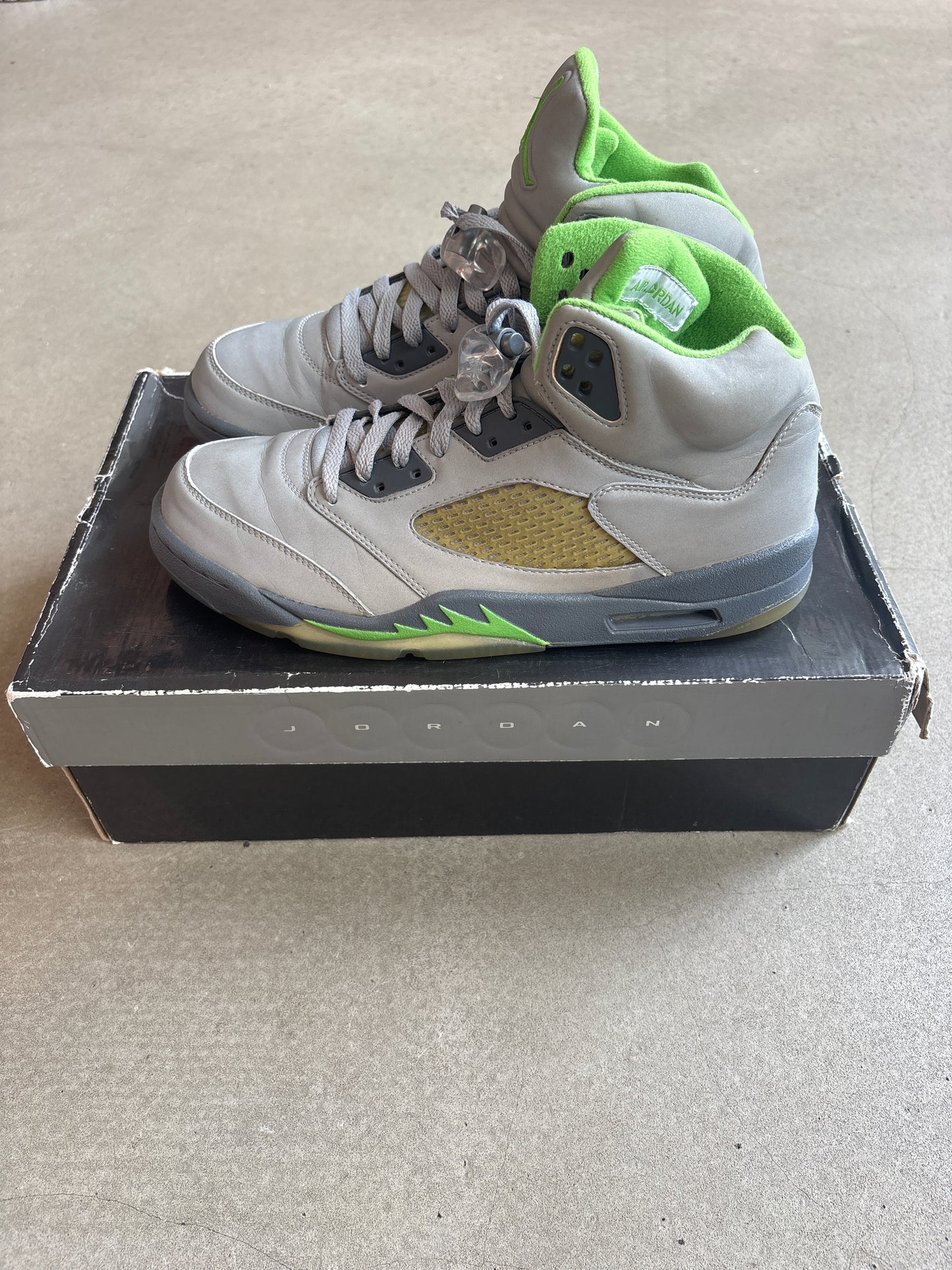 Jordan 5 Retro Green Bean EU 43