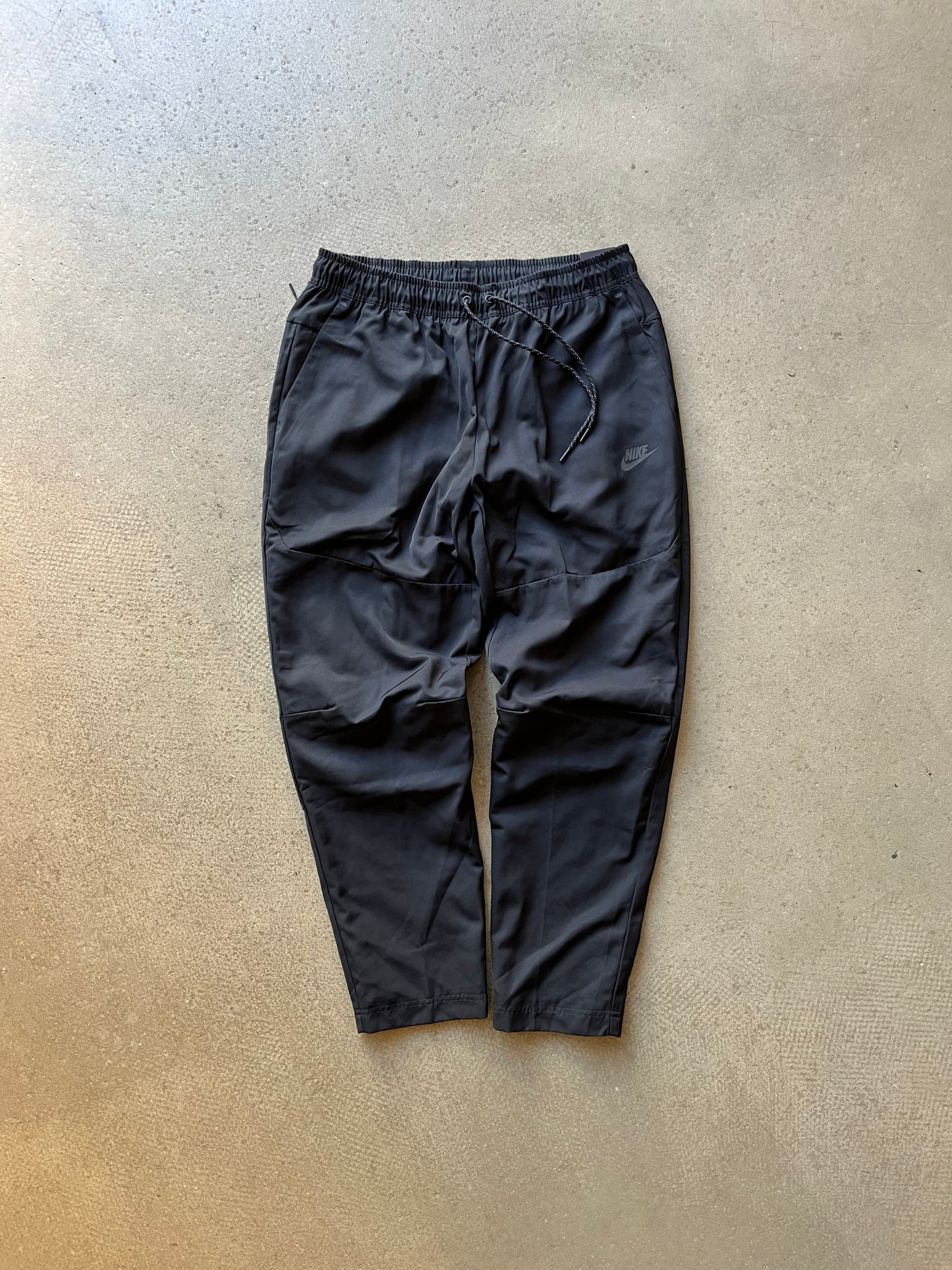 Nike Tech Water Repellent Pants Black L