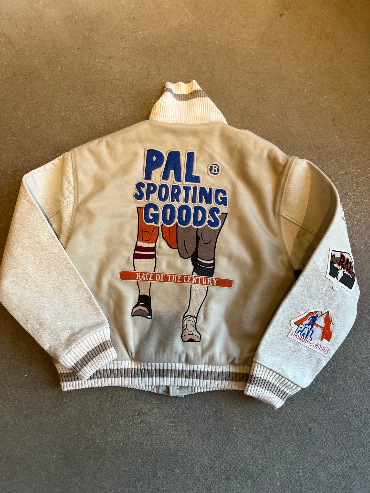 PAL Varsity Sportig Goods Jacket Beige M