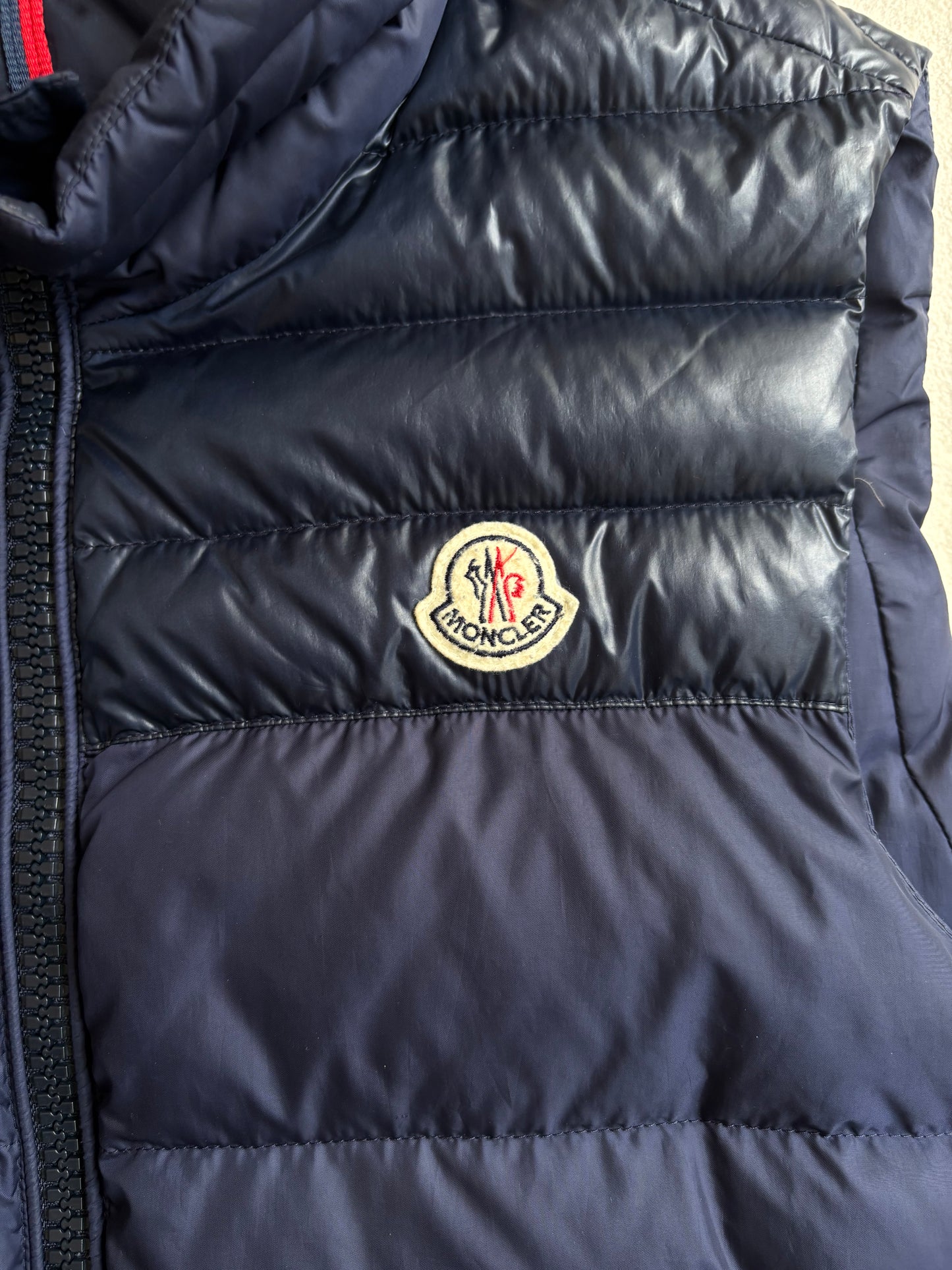 Moncler Deneb Two-tone Down Bodywarmer M