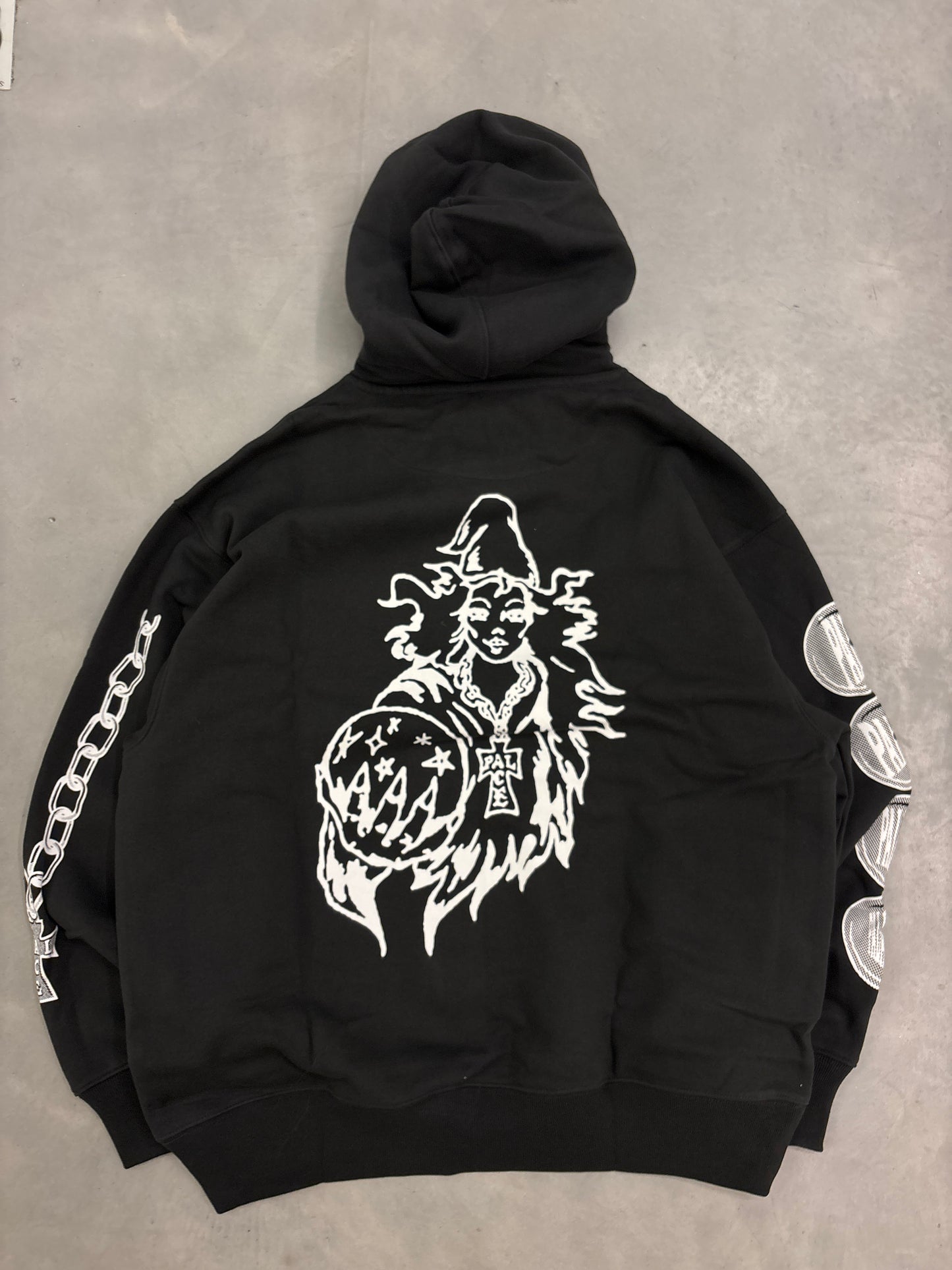 Palace Wizard Sleeves Hood Black