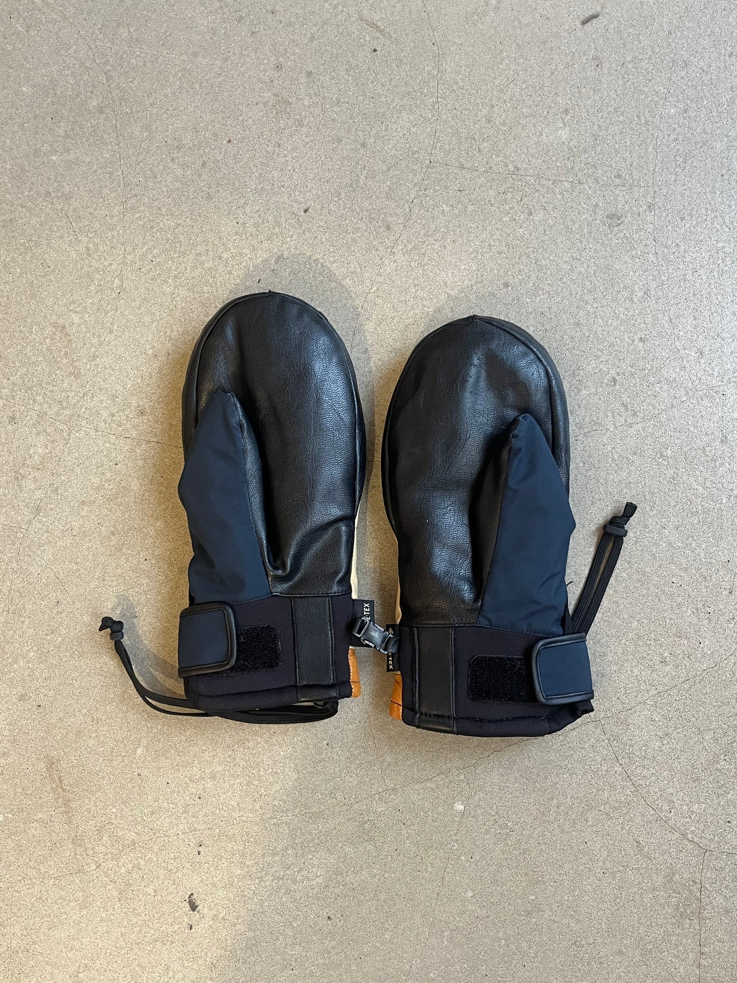 Eb's Gore-tex Gloves Brown