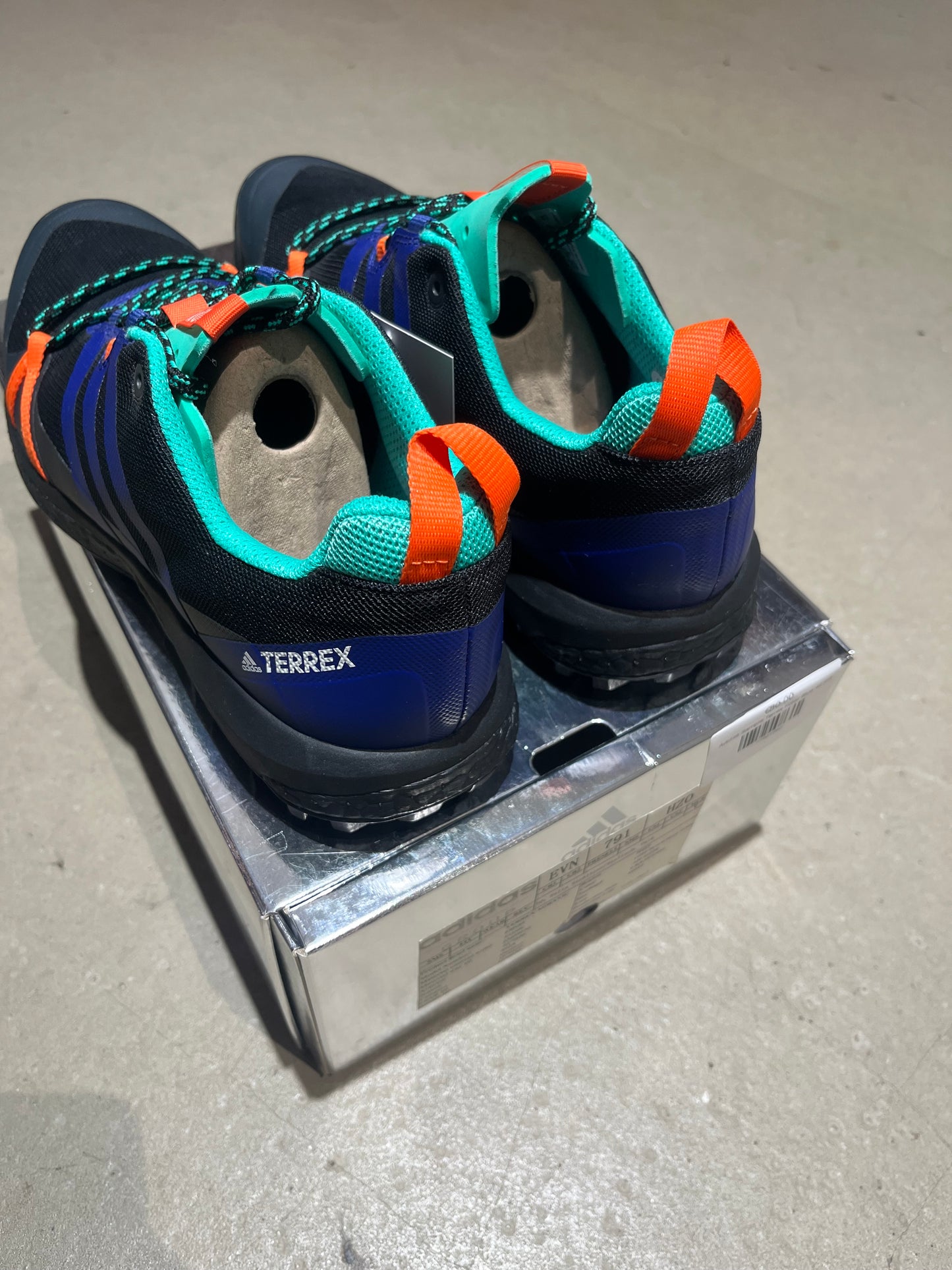 adidas Sample Terrex Kolor Blue 42 2/3