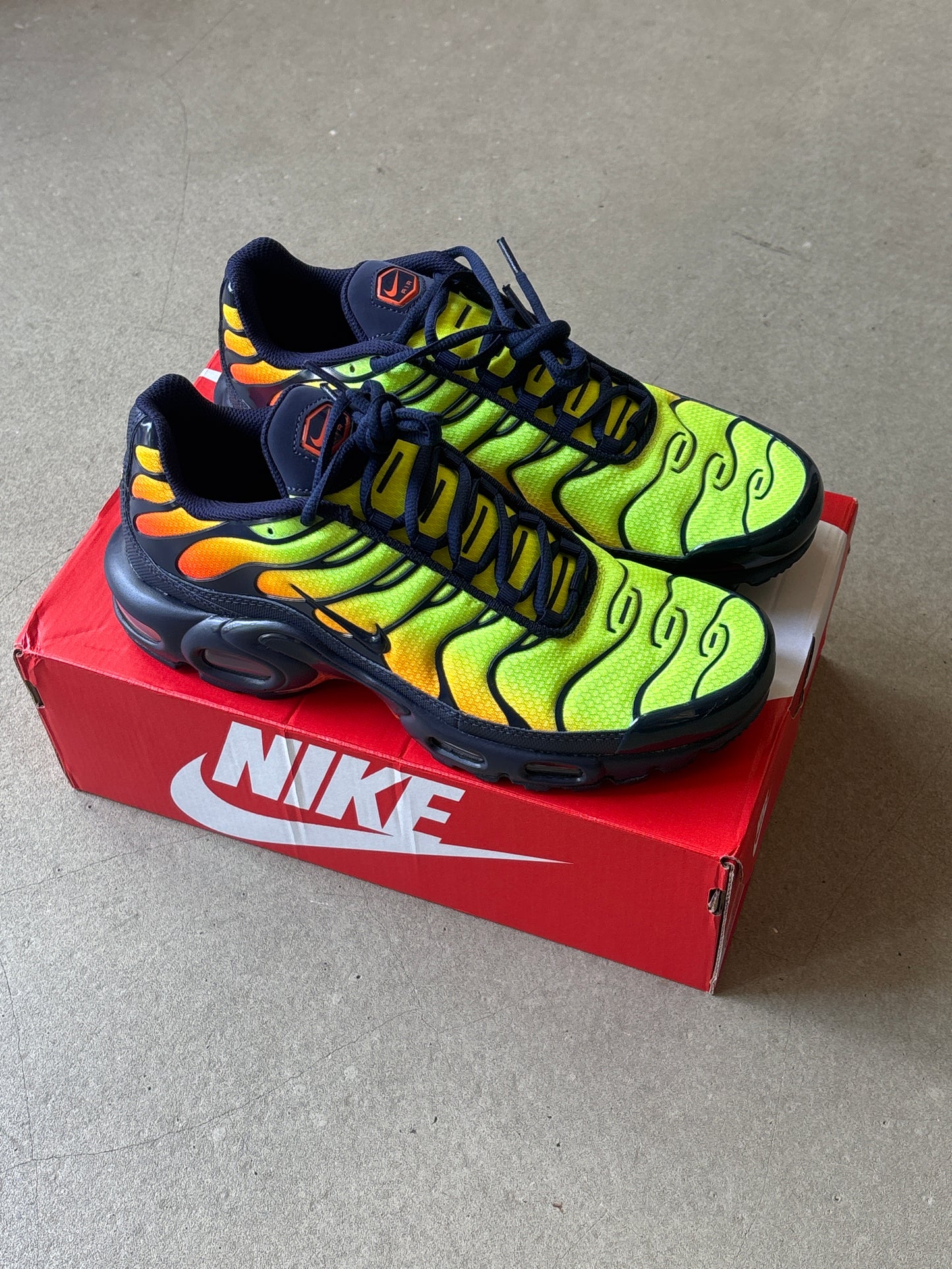 Nike Air Max Plus Lemon Venom 42