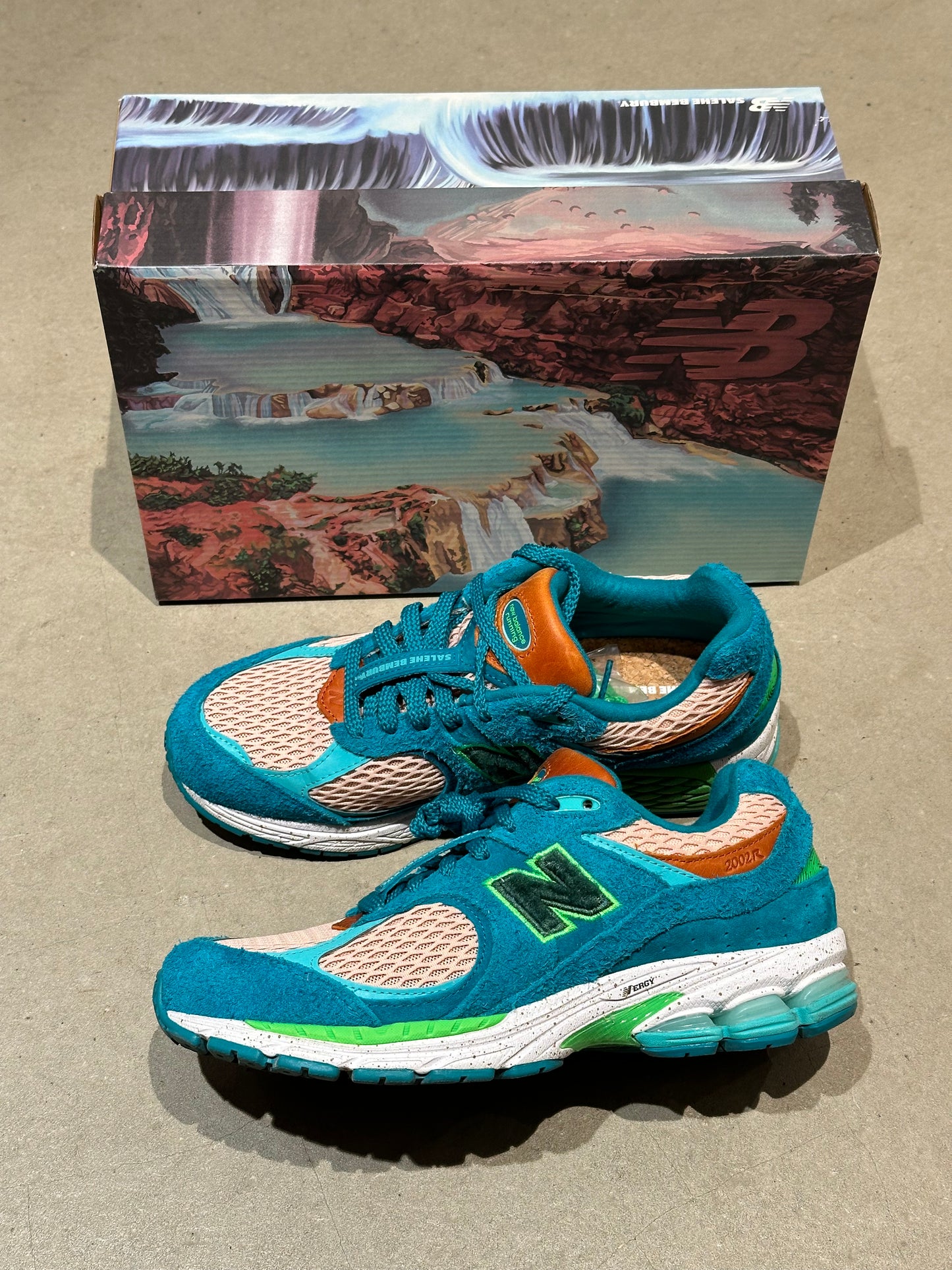 New Balance 2002R Salehe Bembury Water Be The Guide EU 42