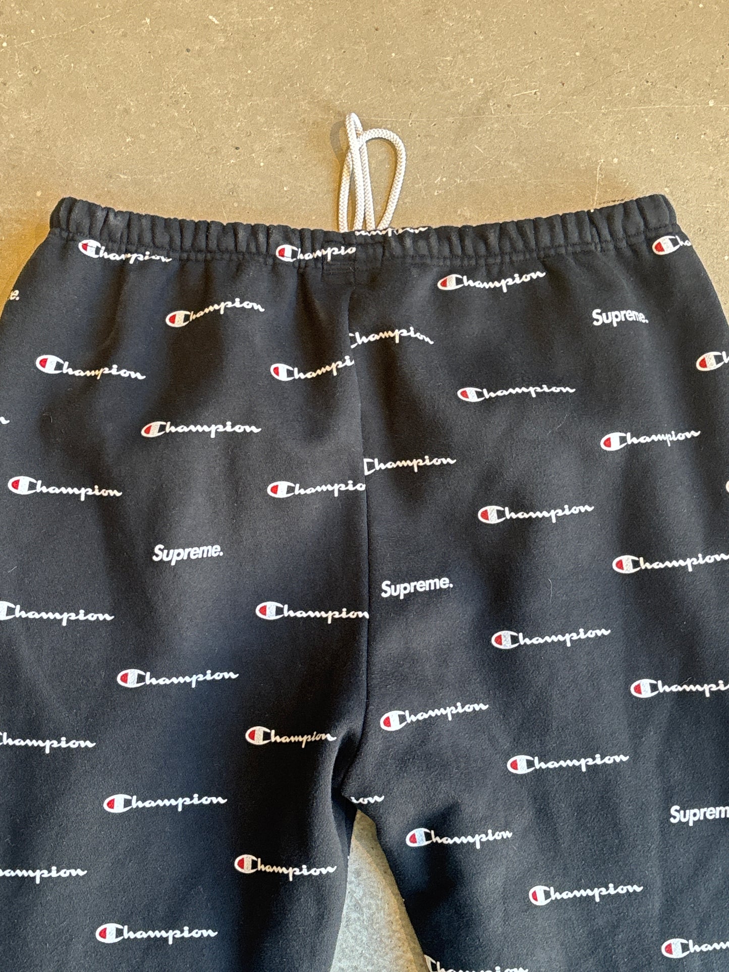Supreme x Champion Jogger XL
