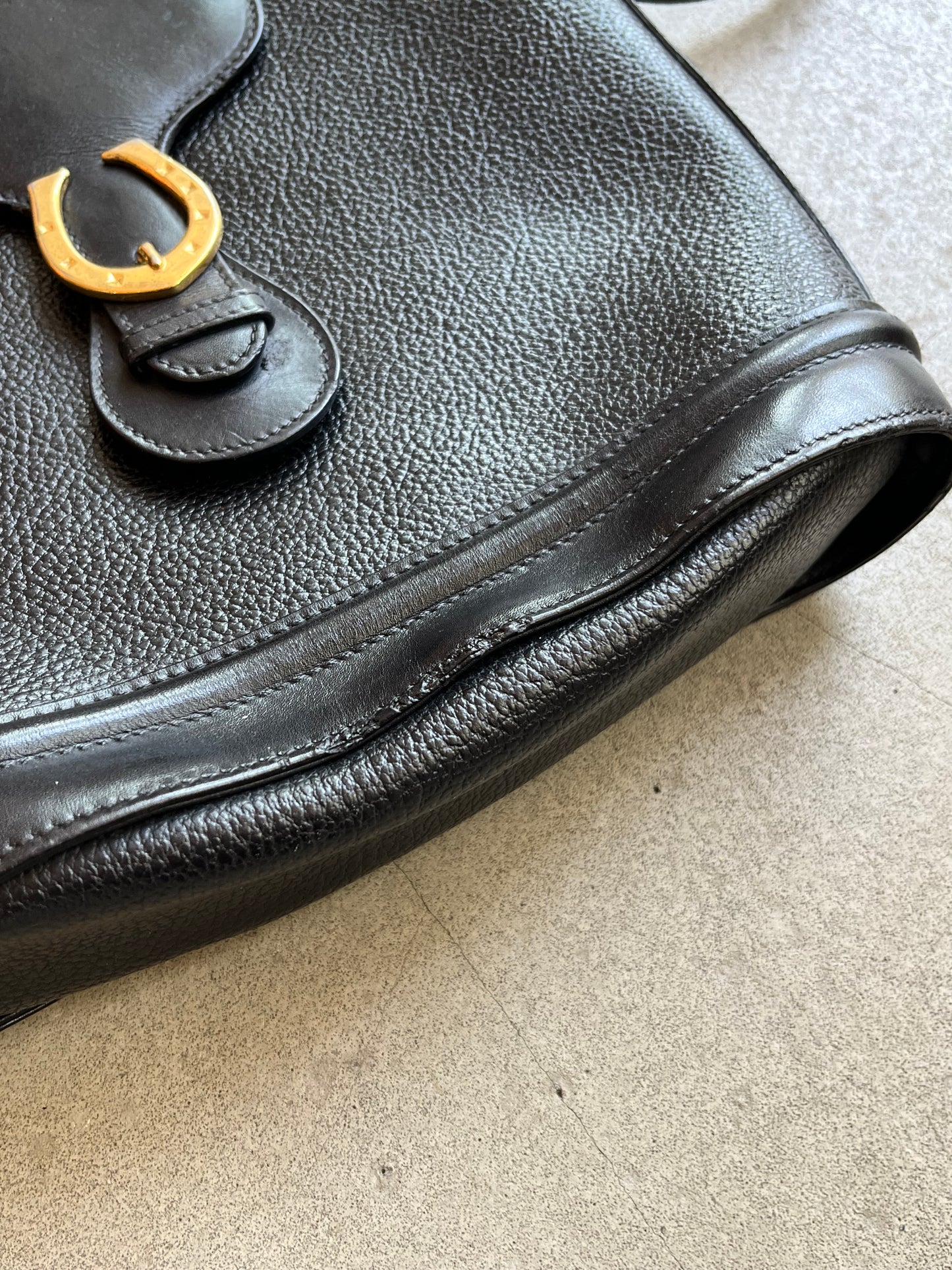 Vintage Gucci Crossbody Leather Bag Black
