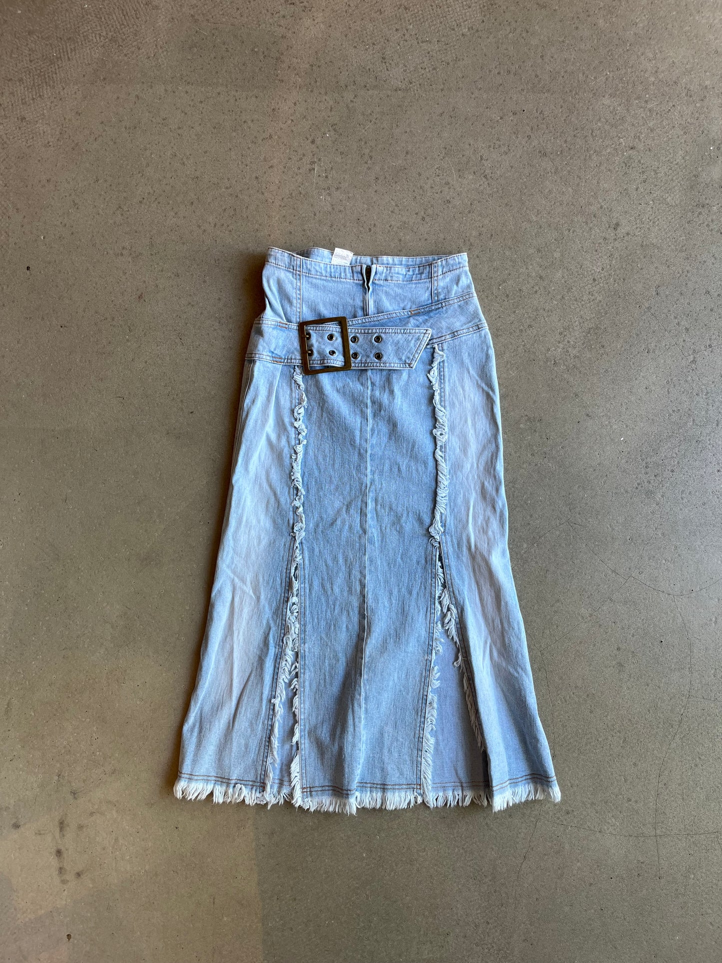 Y.O.U Belt Denim Skirt Size 34