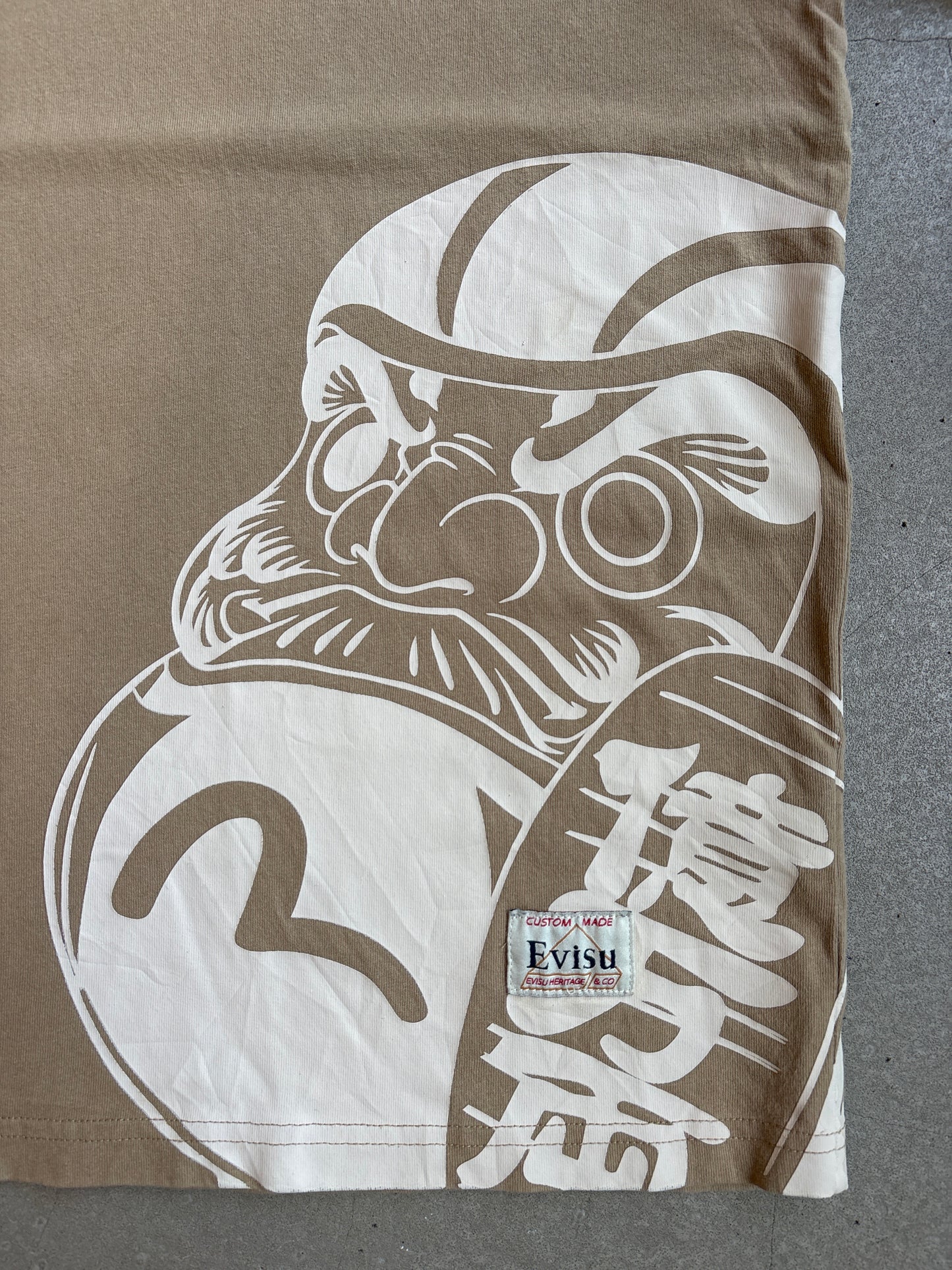 Evisu Tee XXL Beige 'Mighty Daruma'