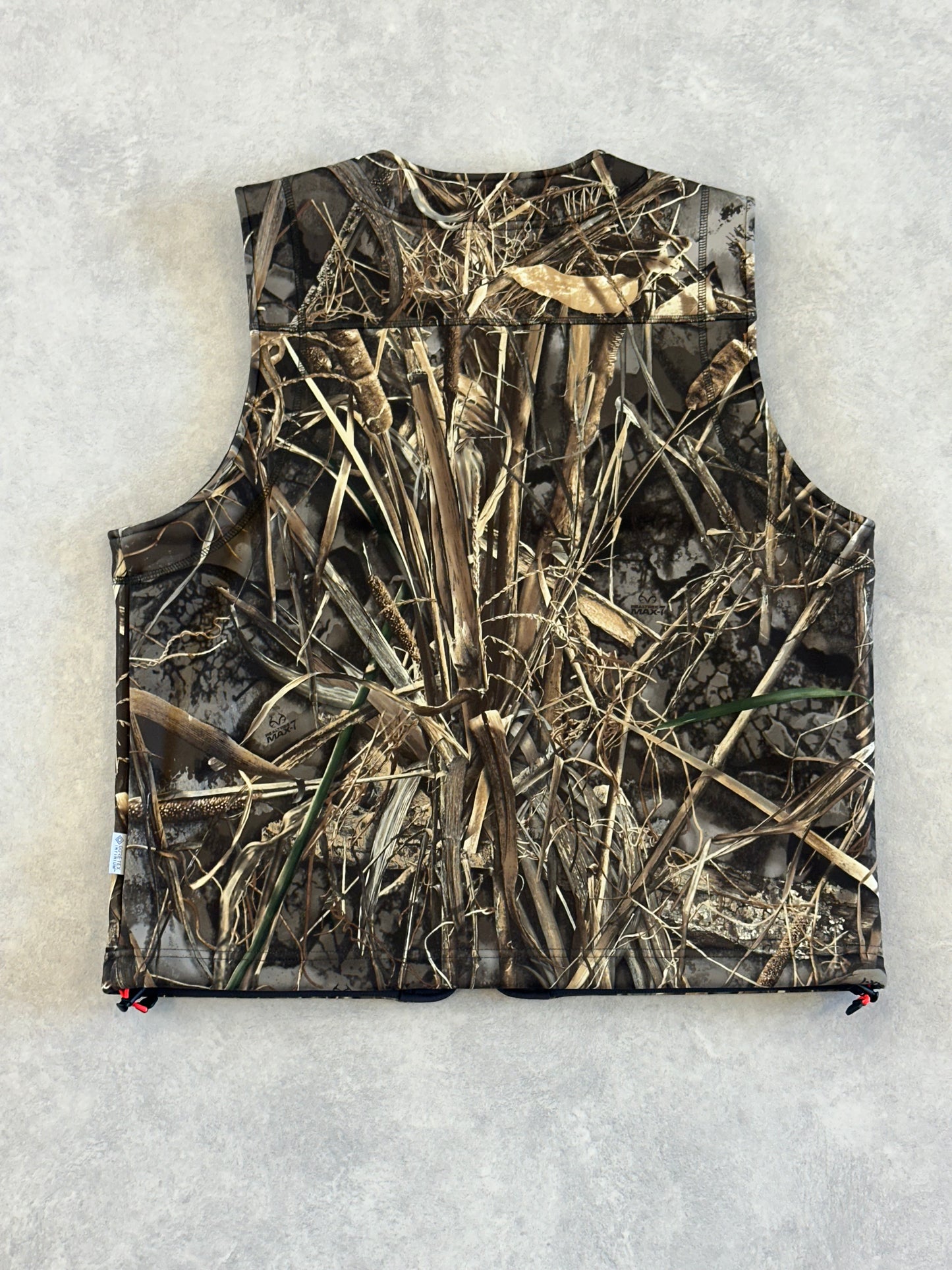 Palace GORE-TEX Windstopper Vest Realtree Max 7