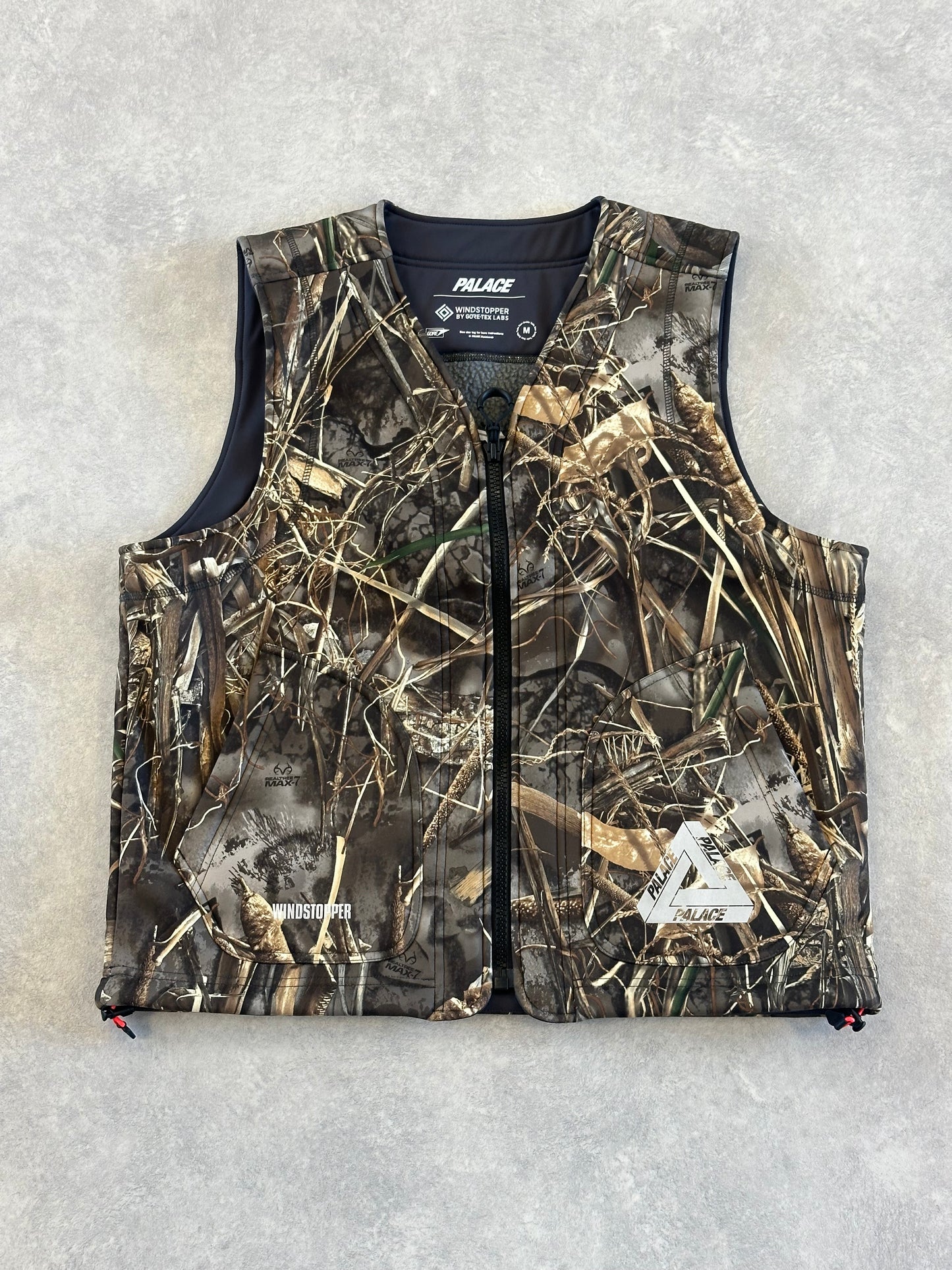 Palace GORE-TEX Windstopper Vest Realtree Max 7