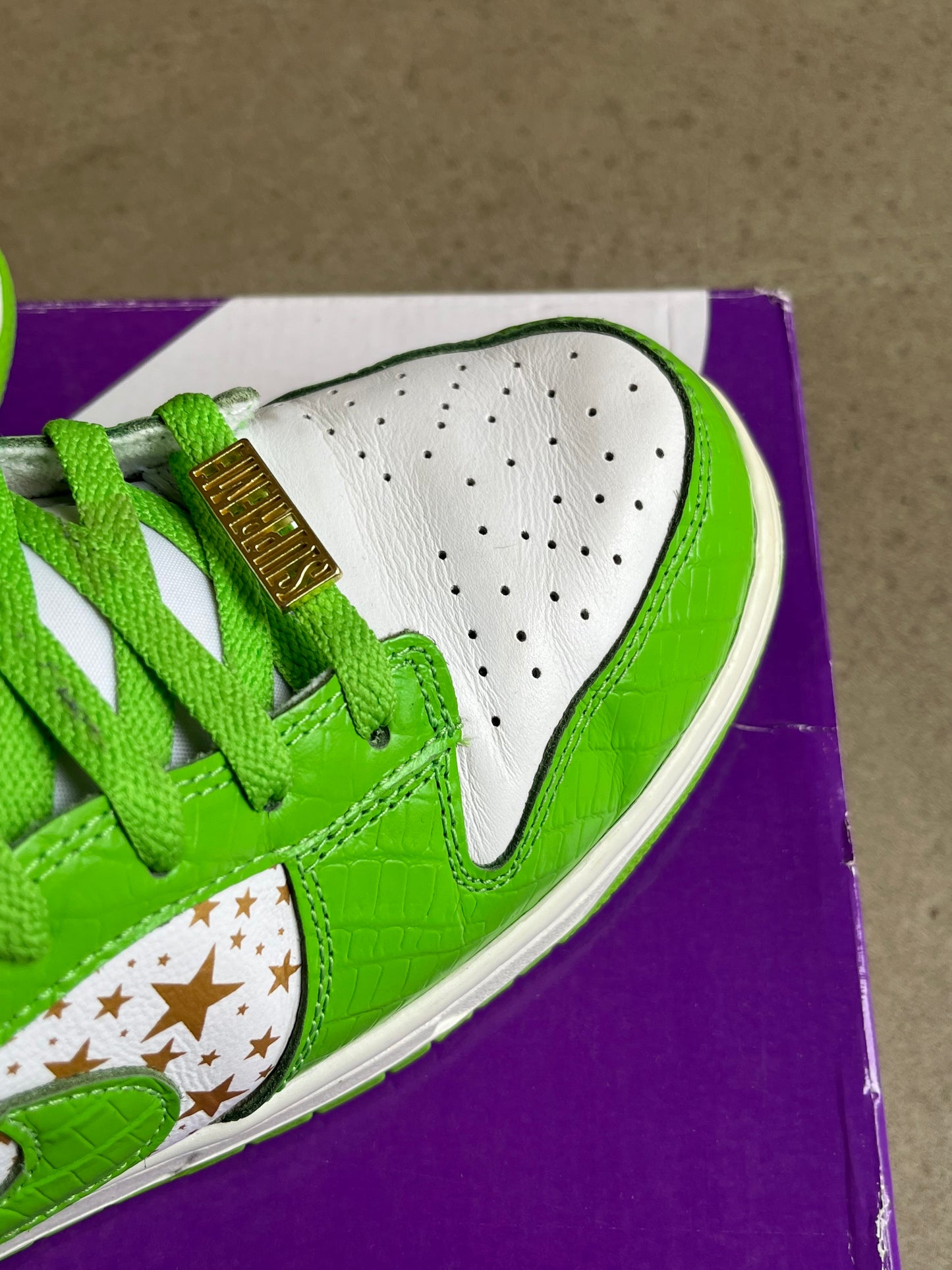 Nike SB Dunk Low x Supreme Stars EU 44