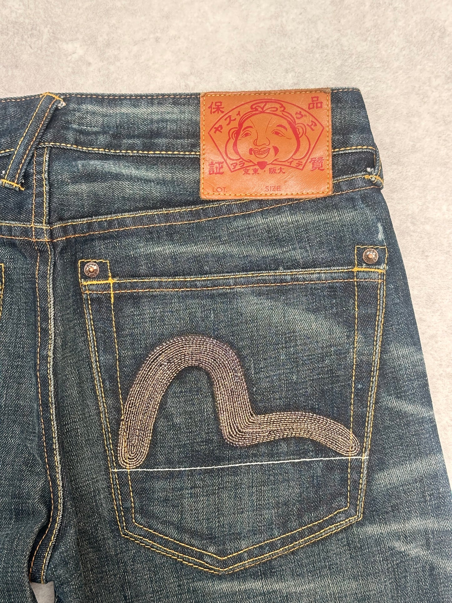 Evisu Skinny Shiny Jeans Size 32