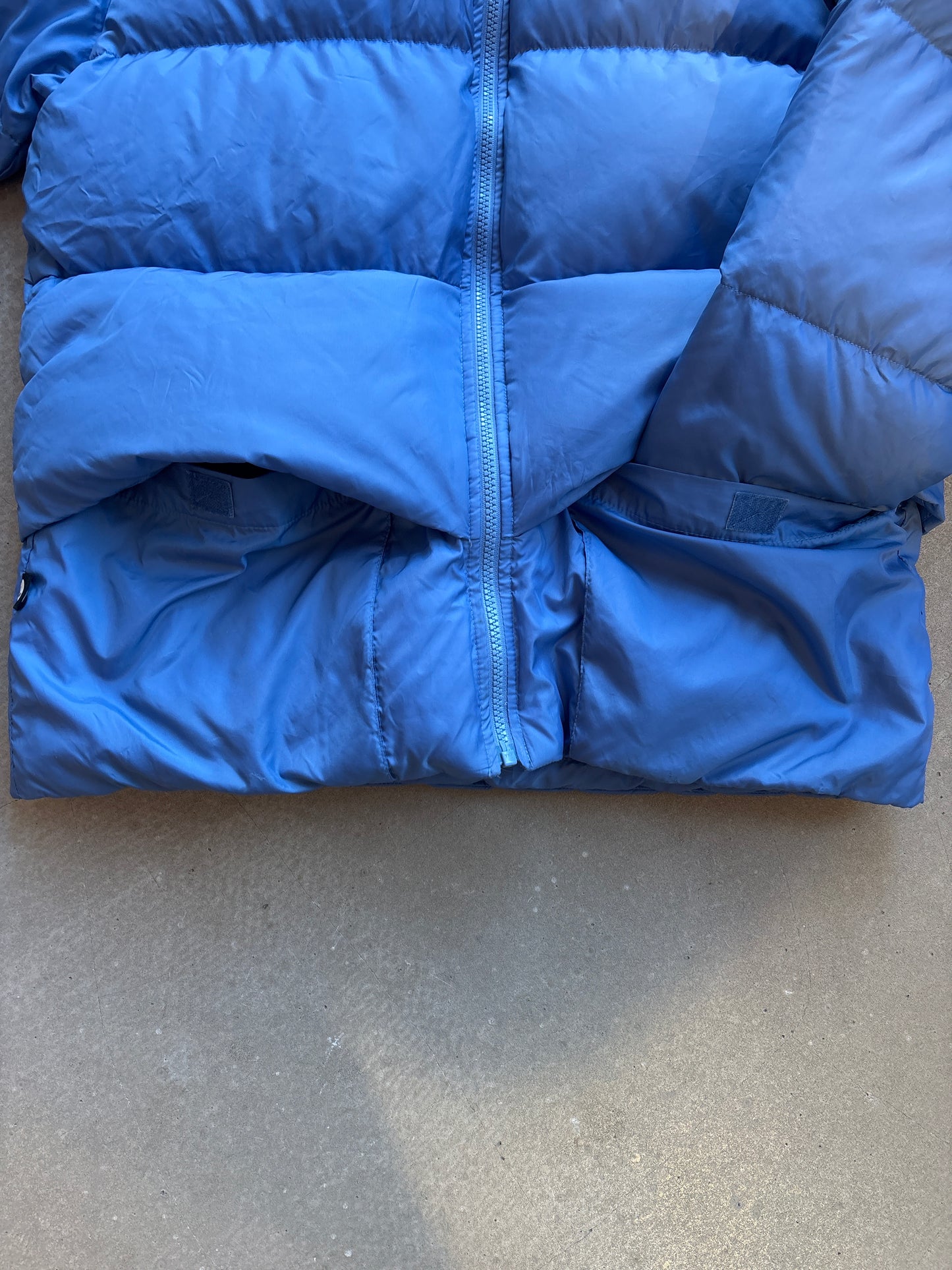 Nike Hidden Pocket Puffer Jacket S Blue