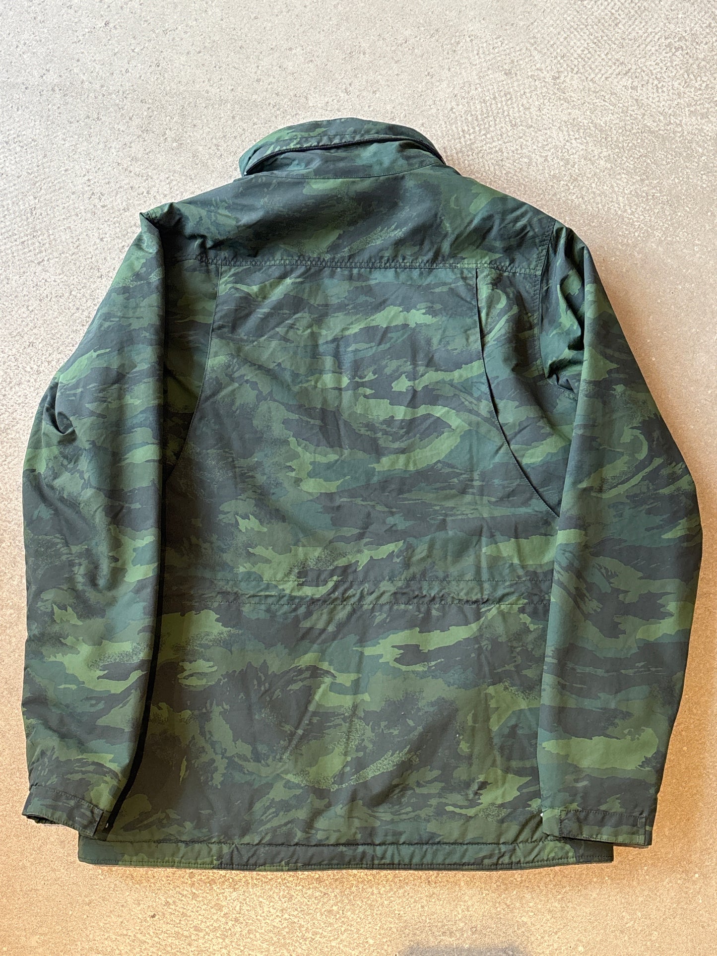 Patagonia Jacket Camo Green M