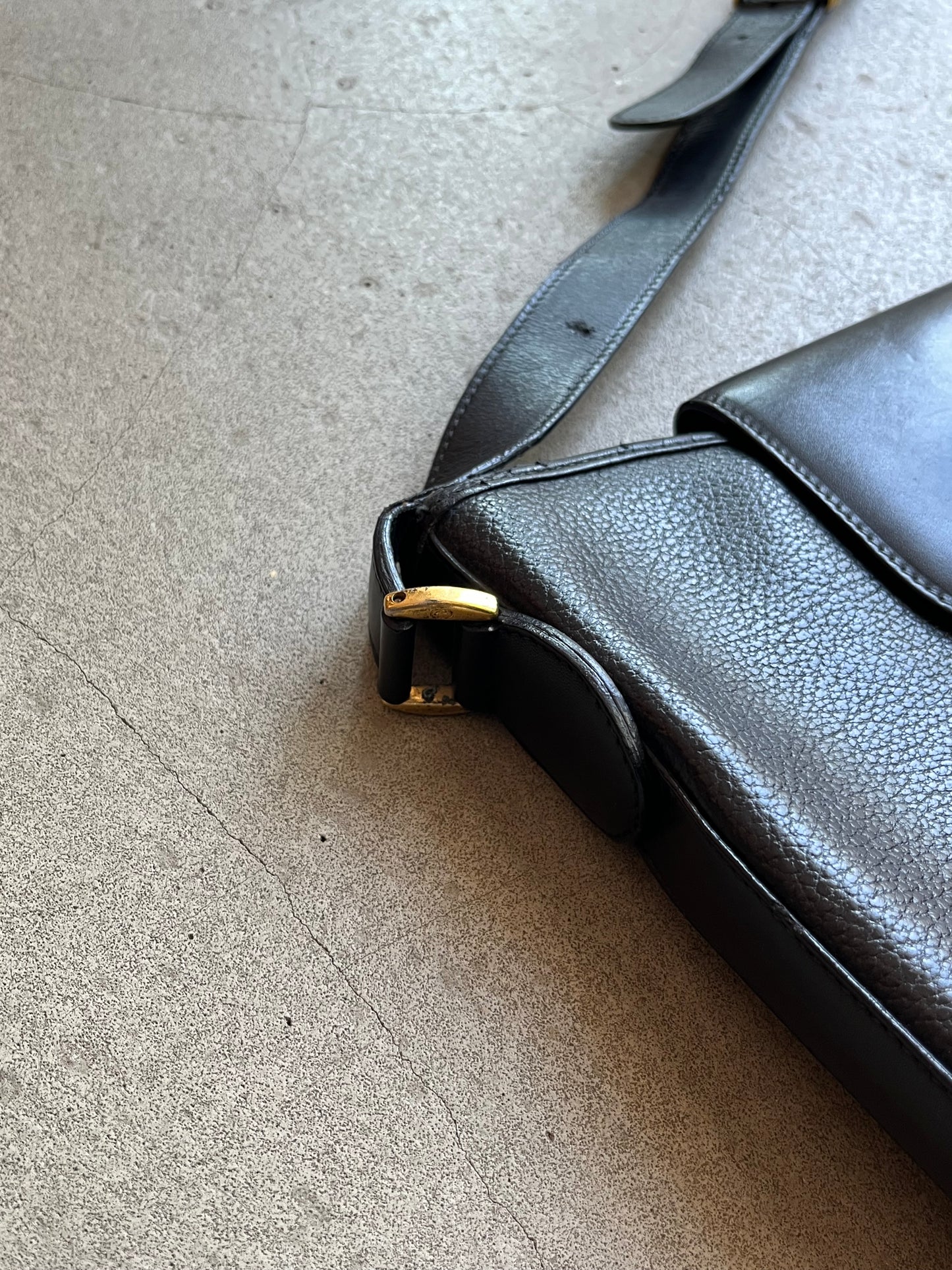 Vintage Gucci Crossbody Leather Bag Black