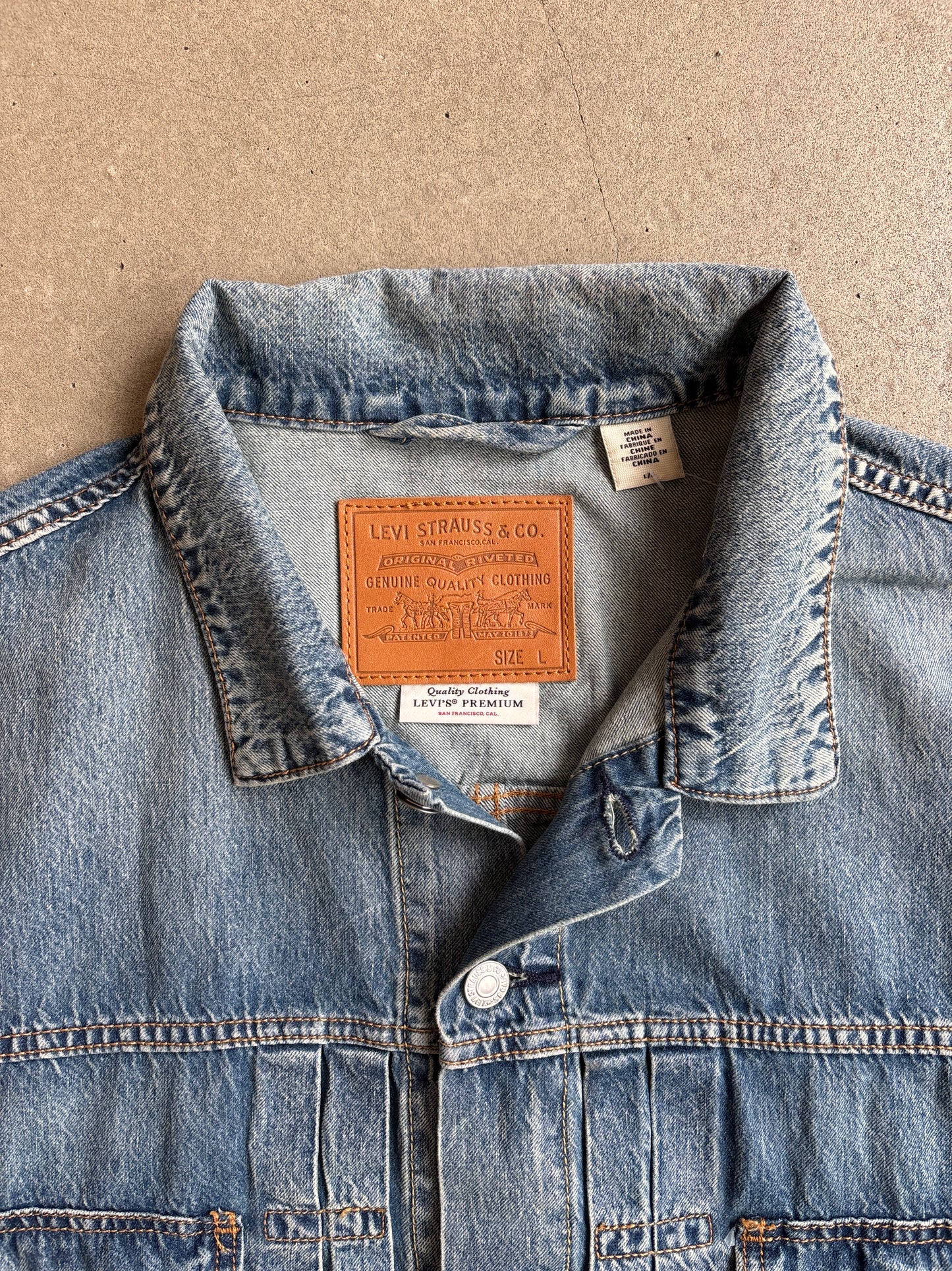 Levis Premium Denim Jacket Blue L