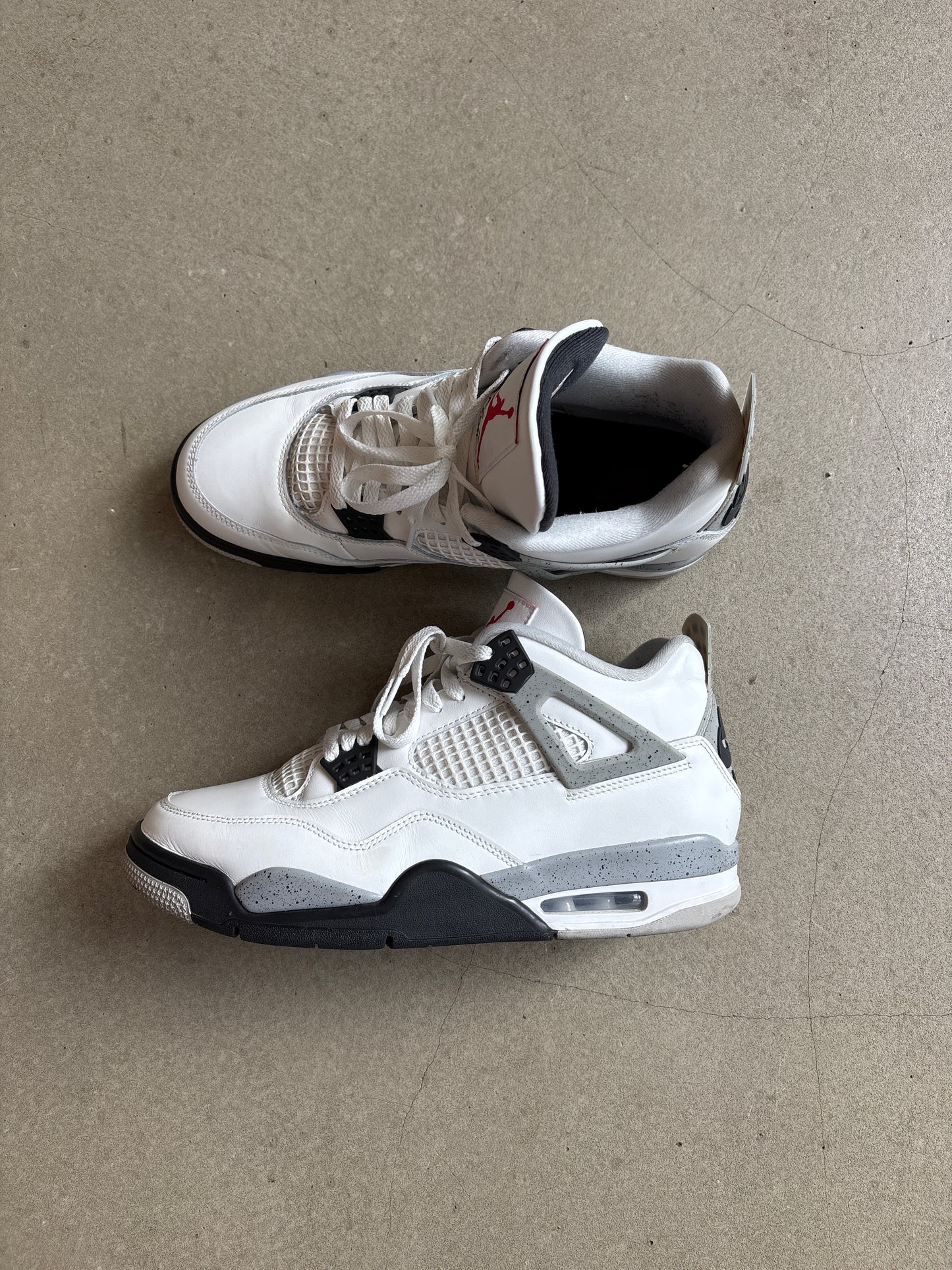 Jordan 4 Retro White Cement (2025) 44