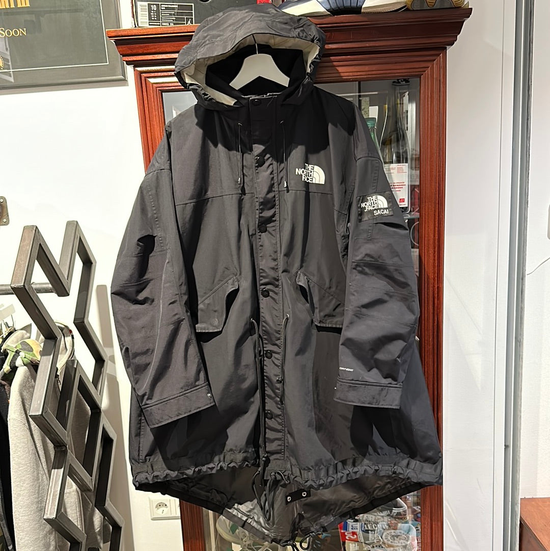 North face 2025 x sacai