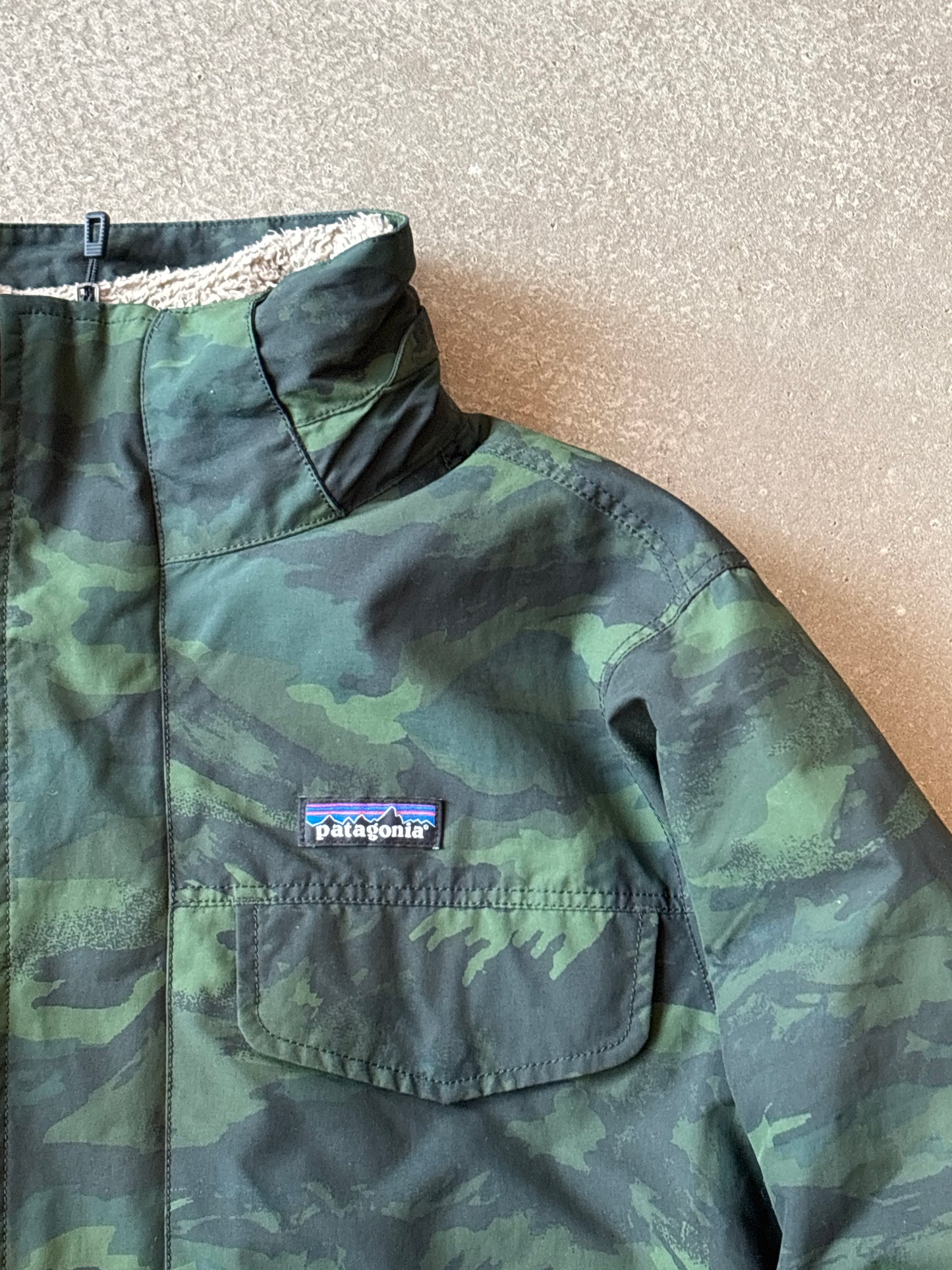 Patagonia Jacket Camo Green M