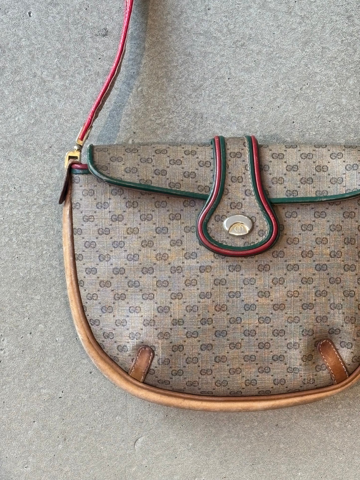 Vintage Small Gucci Bag Brown