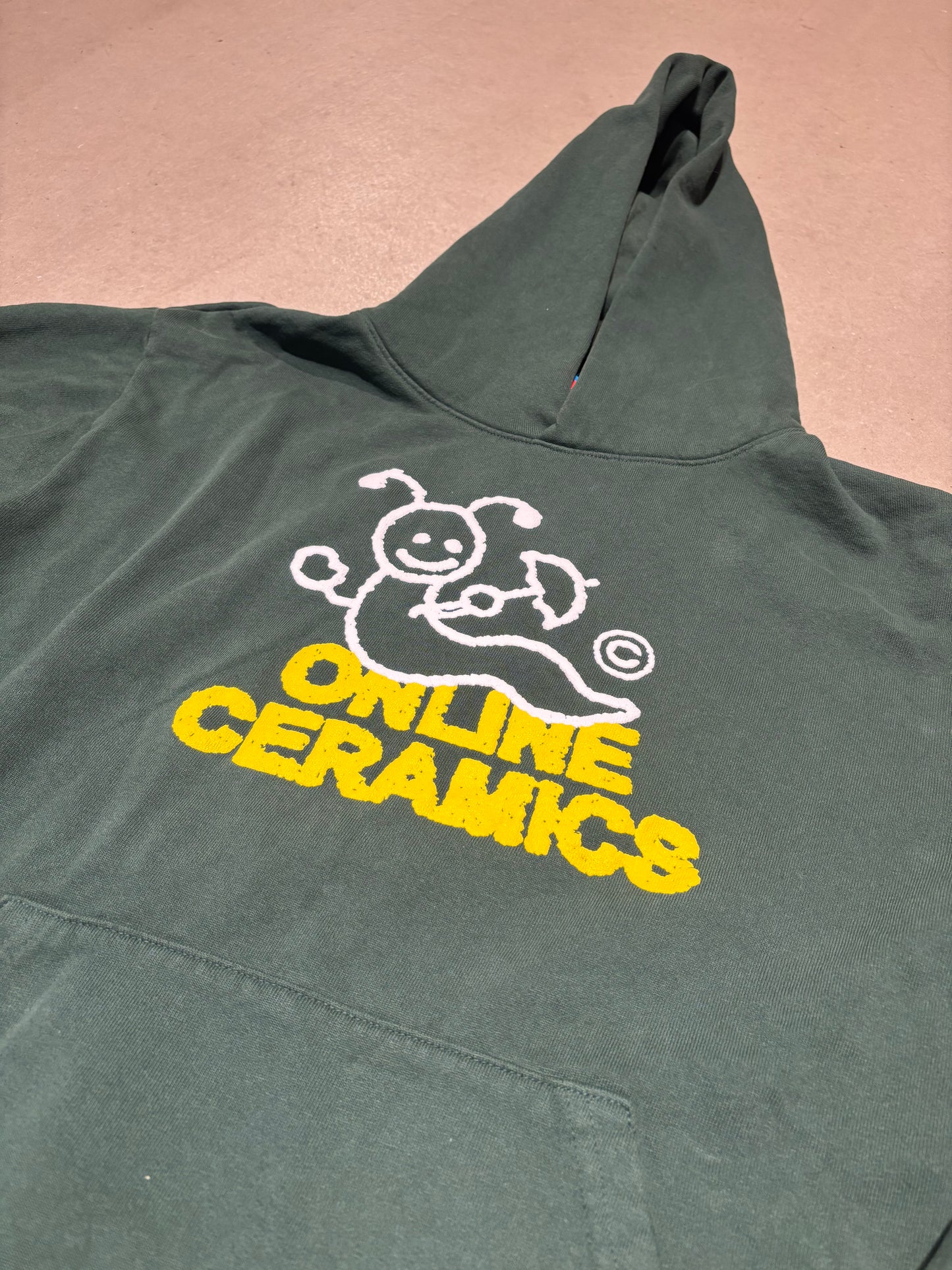 Online Ceramics Worm Logo Green M