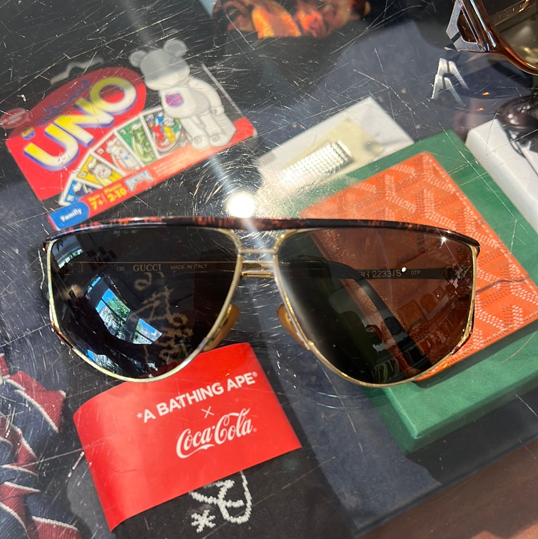 Gucci Aviator Sunglasses Gold