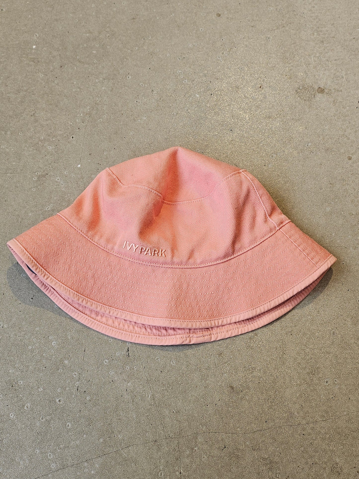 adidas Unisex Ivy Park Reversible Bucket Hat Pink L/XL