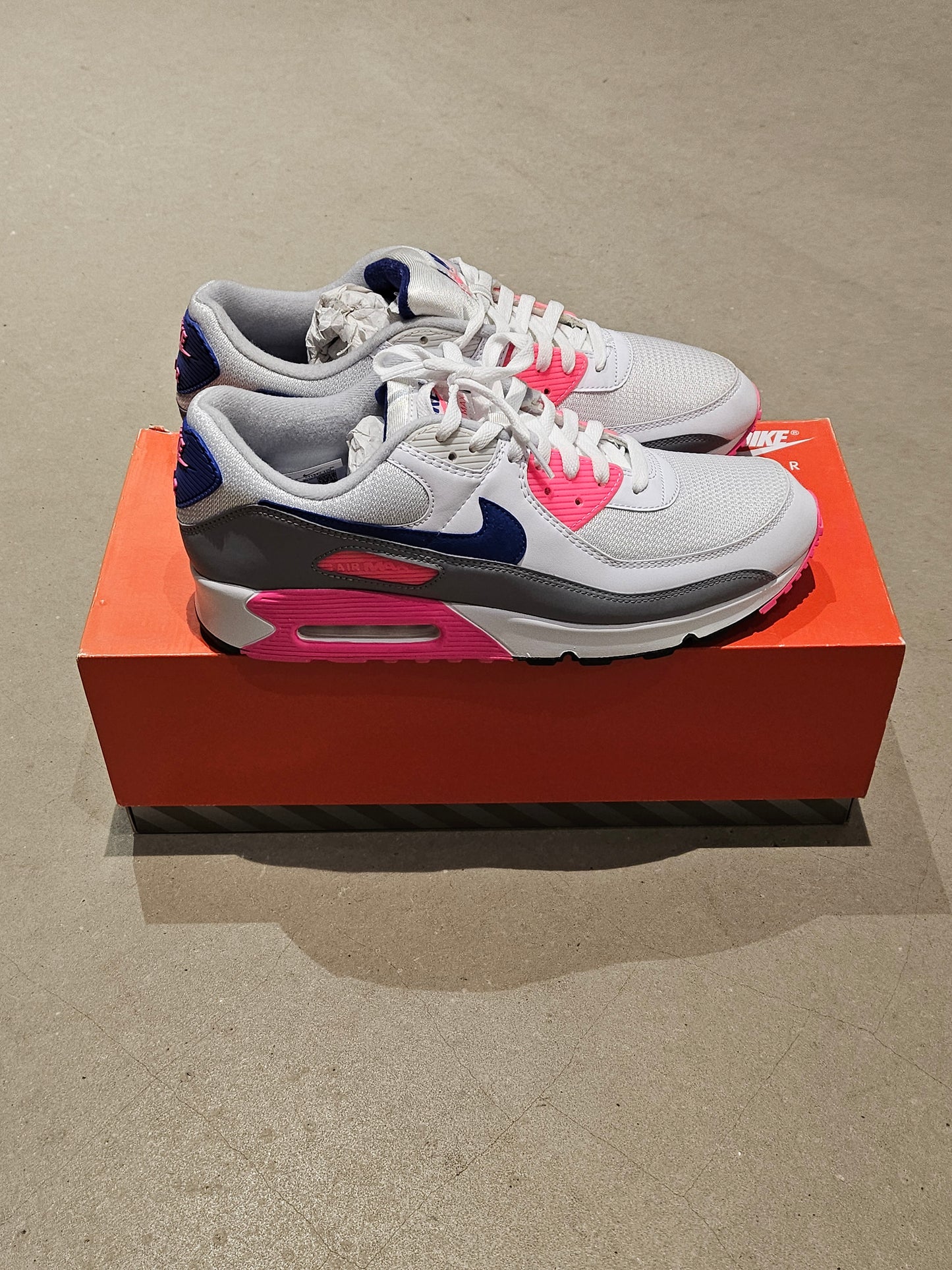 Nike Air Max 3 White Pink Blast EU 47