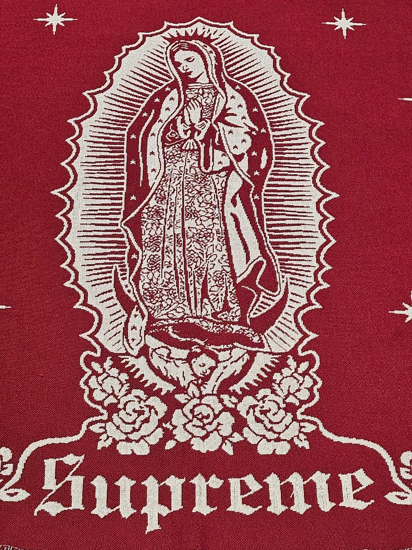 Supreme Tapestry Maria Red