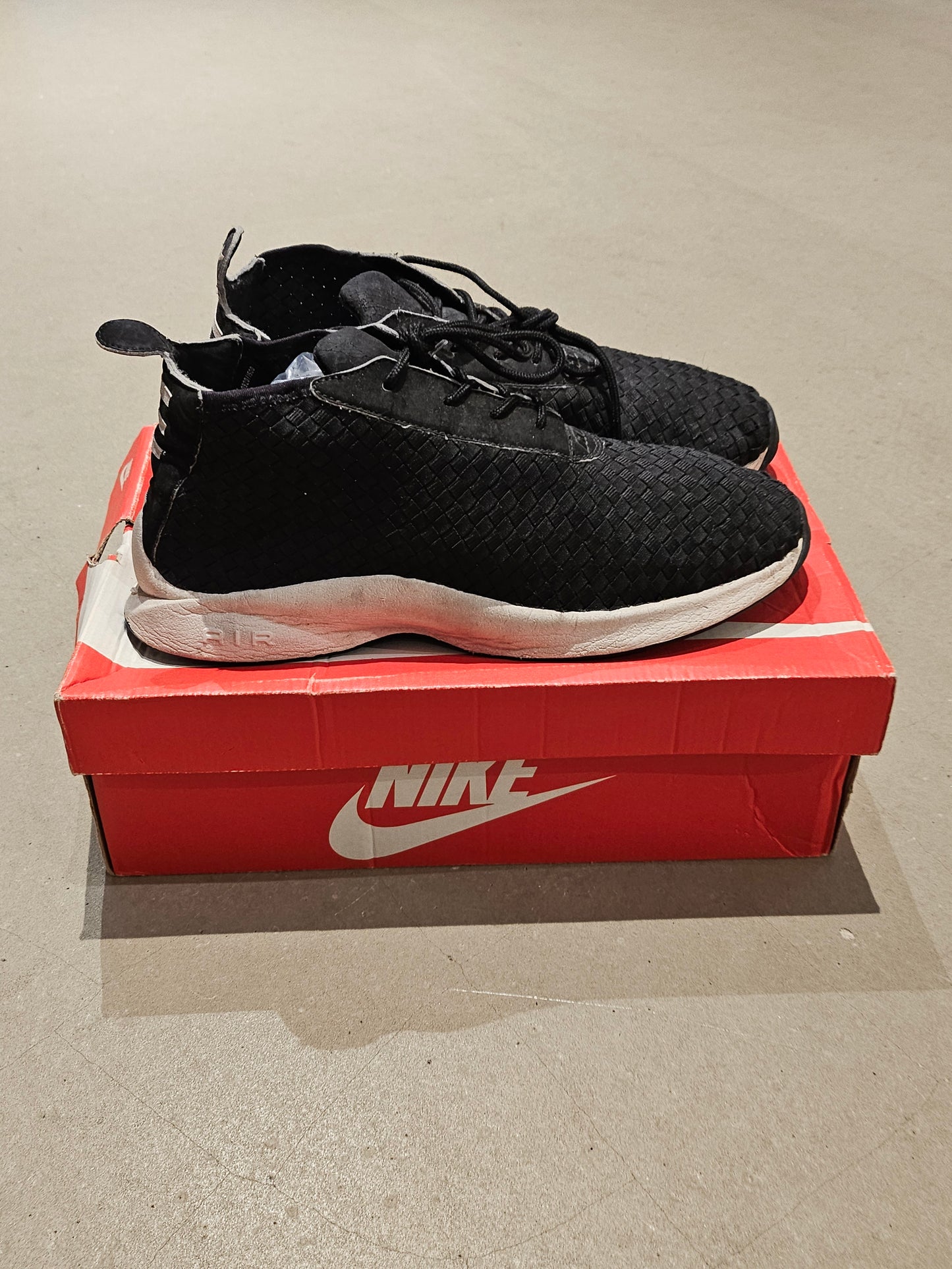 Nike HTM Woven EU 44