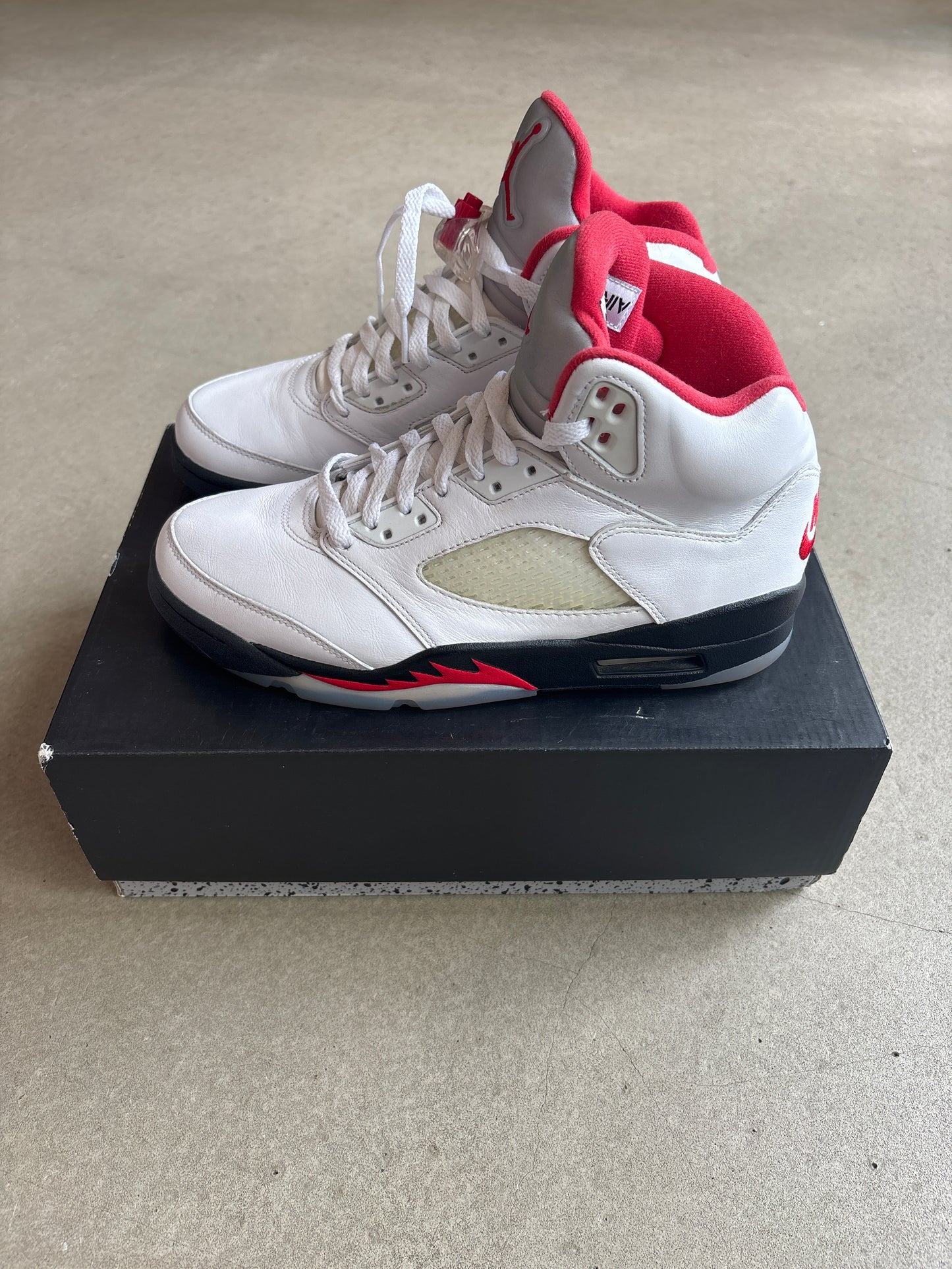 Jordan 5 Retro Fire (2020) Red Silver EU 41